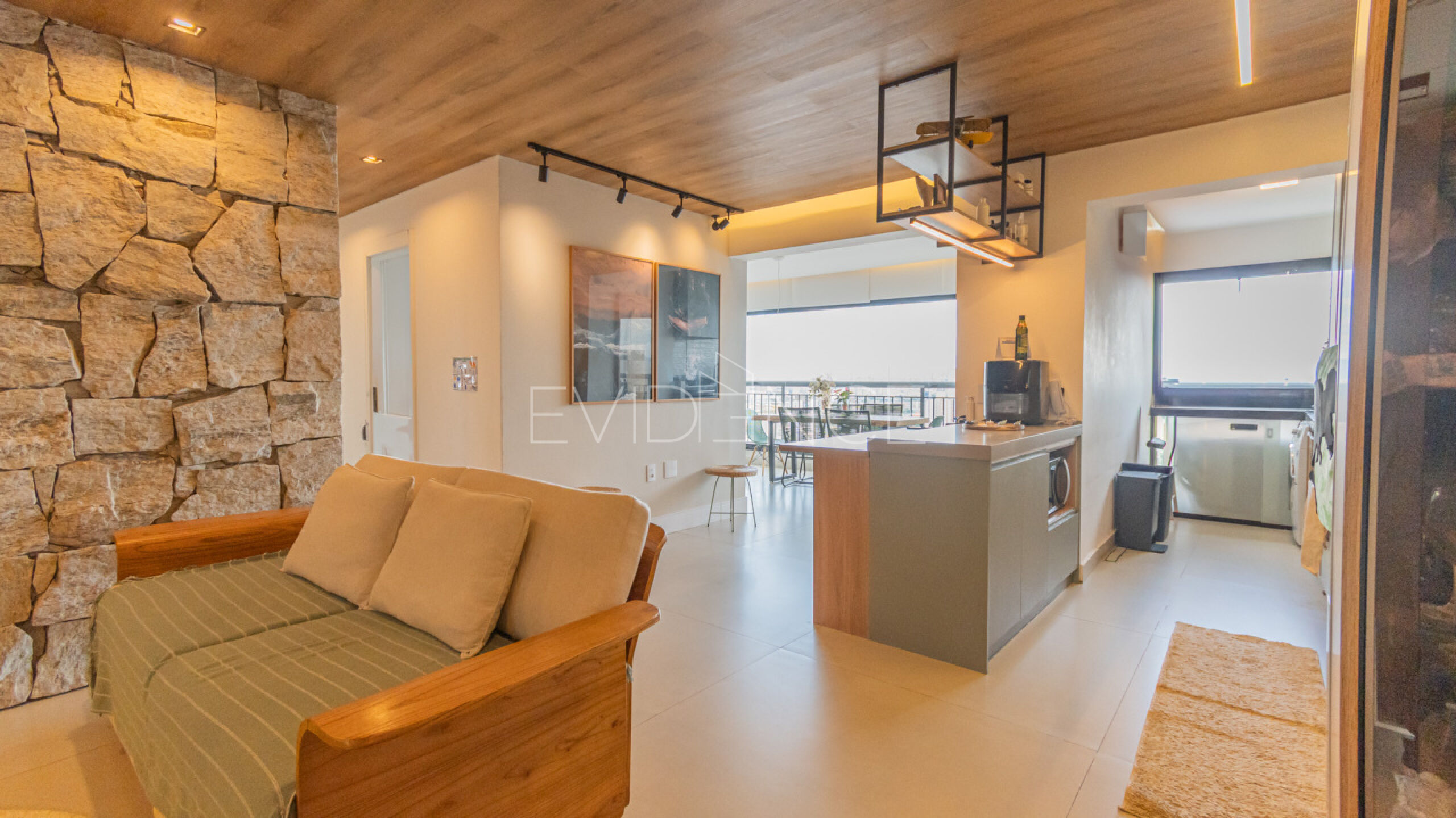 Apartamento com 85m², 3 dormitórios, 1 suíte, 2 vagas no bairro Tatuapé em São Paulo