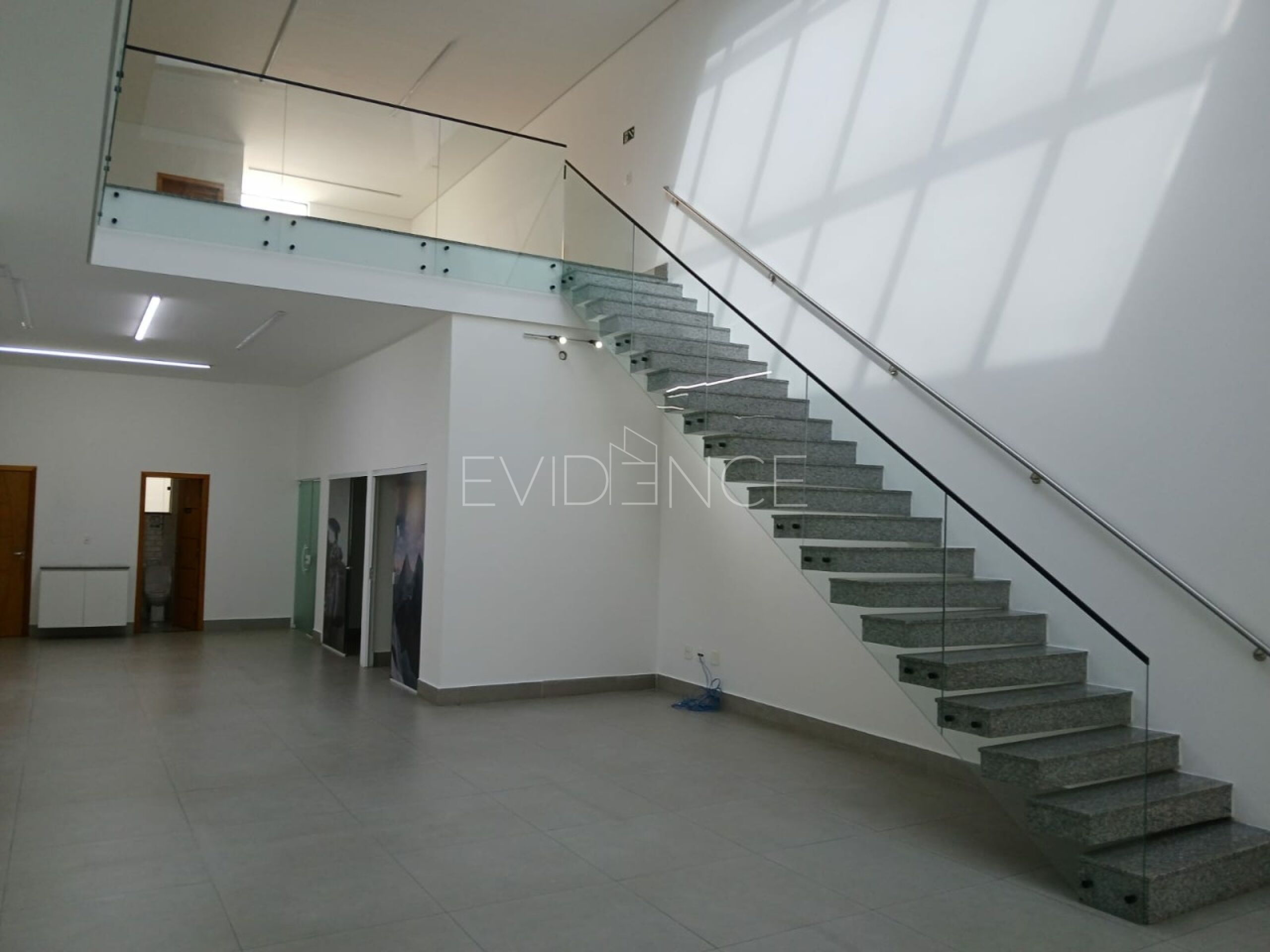 Comercial com 290m², 2 vagas no bairro Vila Gomes Cardim em São Paulo