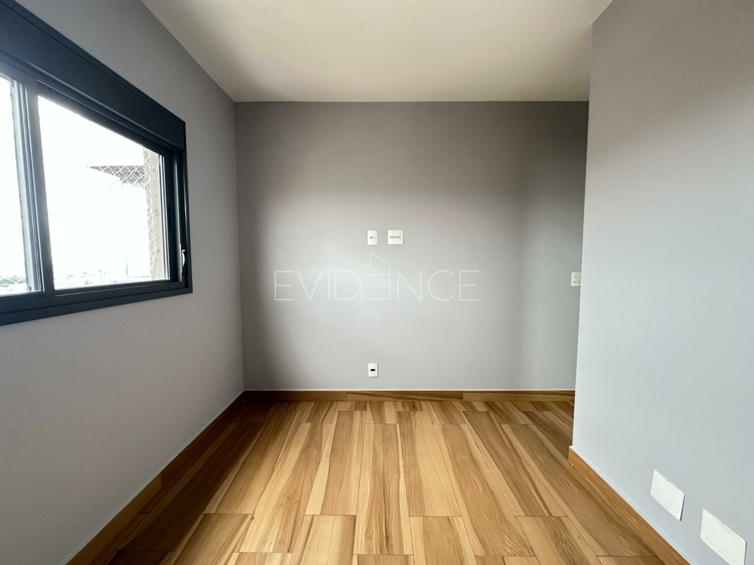 Apartamento com 72m², 3 dormitórios, 1 suíte, 1 vaga no bairro Vila Esperança em São Paulo