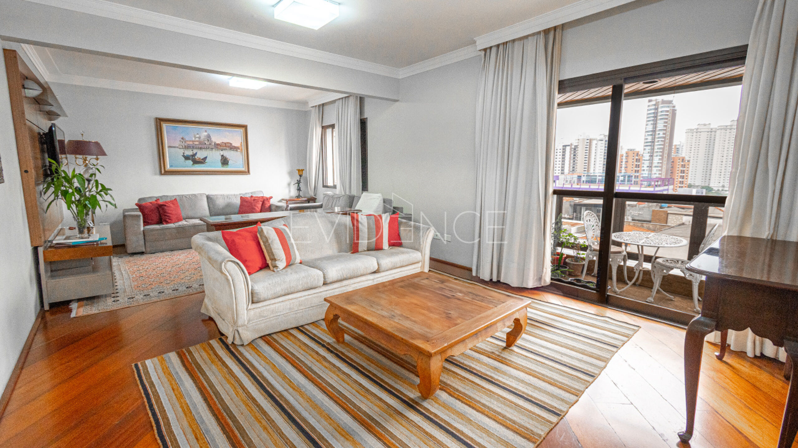 Apartamento com 164m², 3 dormitórios, 3 suítes, 3 vagas no bairro Jardim Anália Franco em São Paulo