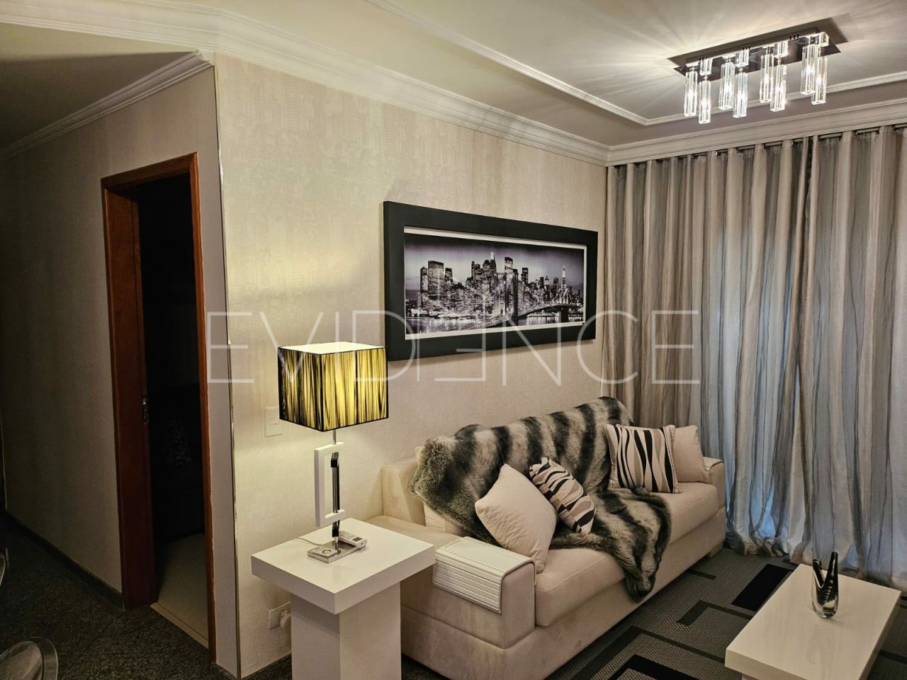 Apartamento com 82m², 3 dormitórios, 1 vaga no bairro Vila Carrão em São Paulo