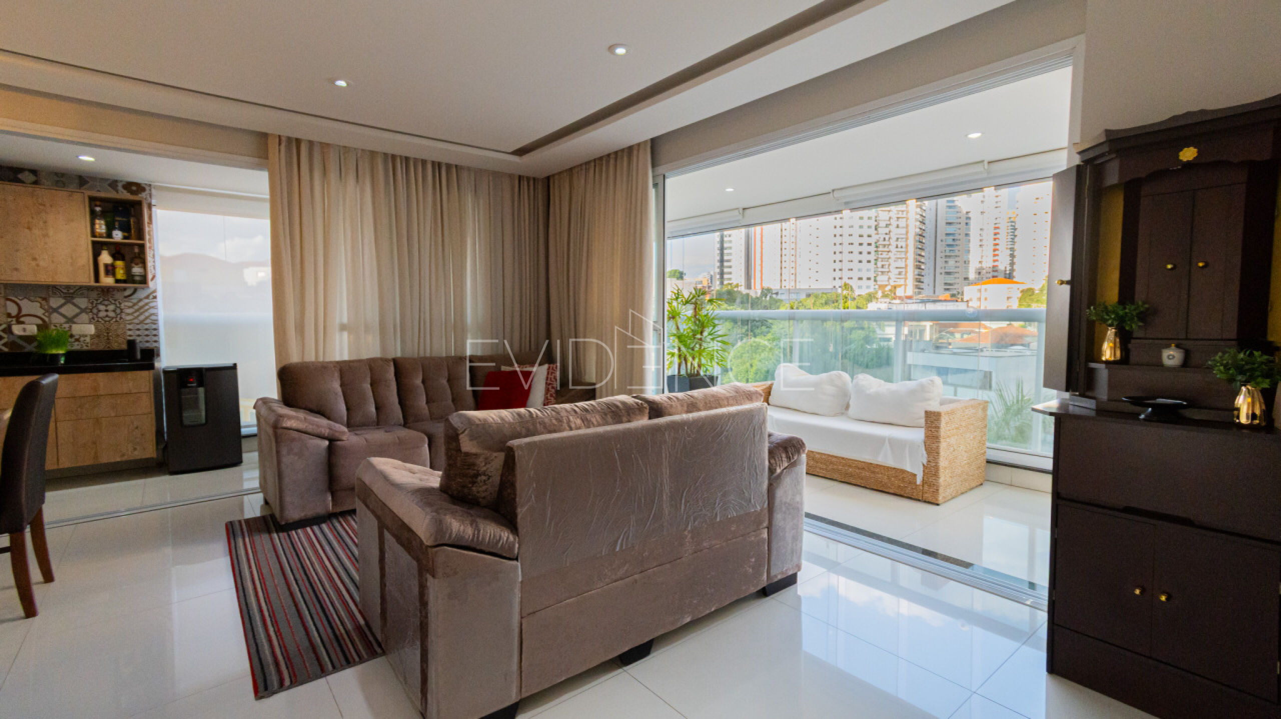 Apartamento com 154m², 3 dormitórios, 2 suítes, 3 vagas no bairro Tatuapé em São Paulo