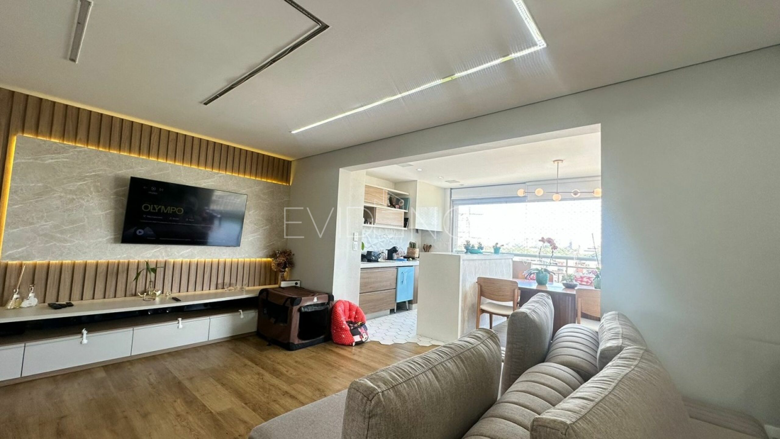 Apartamento com 101m², 2 dormitórios, 2 suítes, 2 vagas no bairro Mooca em São Paulo