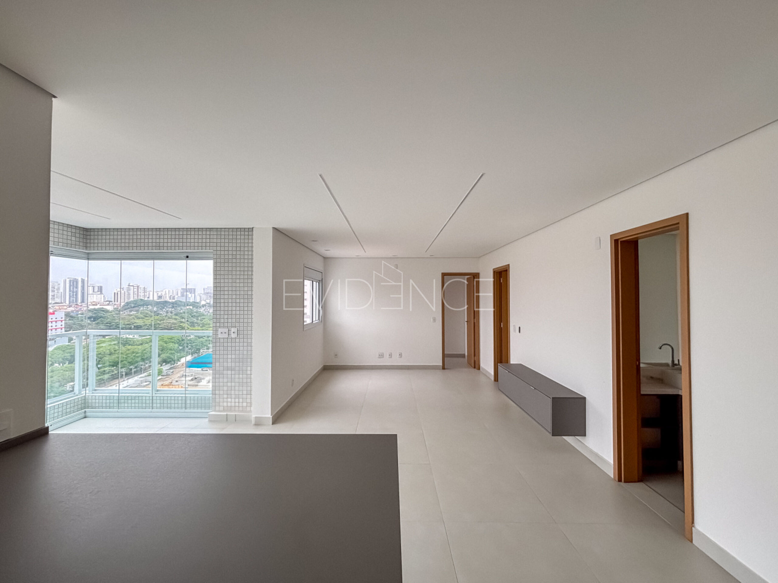 Apartamento com 80m², 2 dormitórios, 2 suítes, 2 vagas no bairro Tatuapé em São Paulo