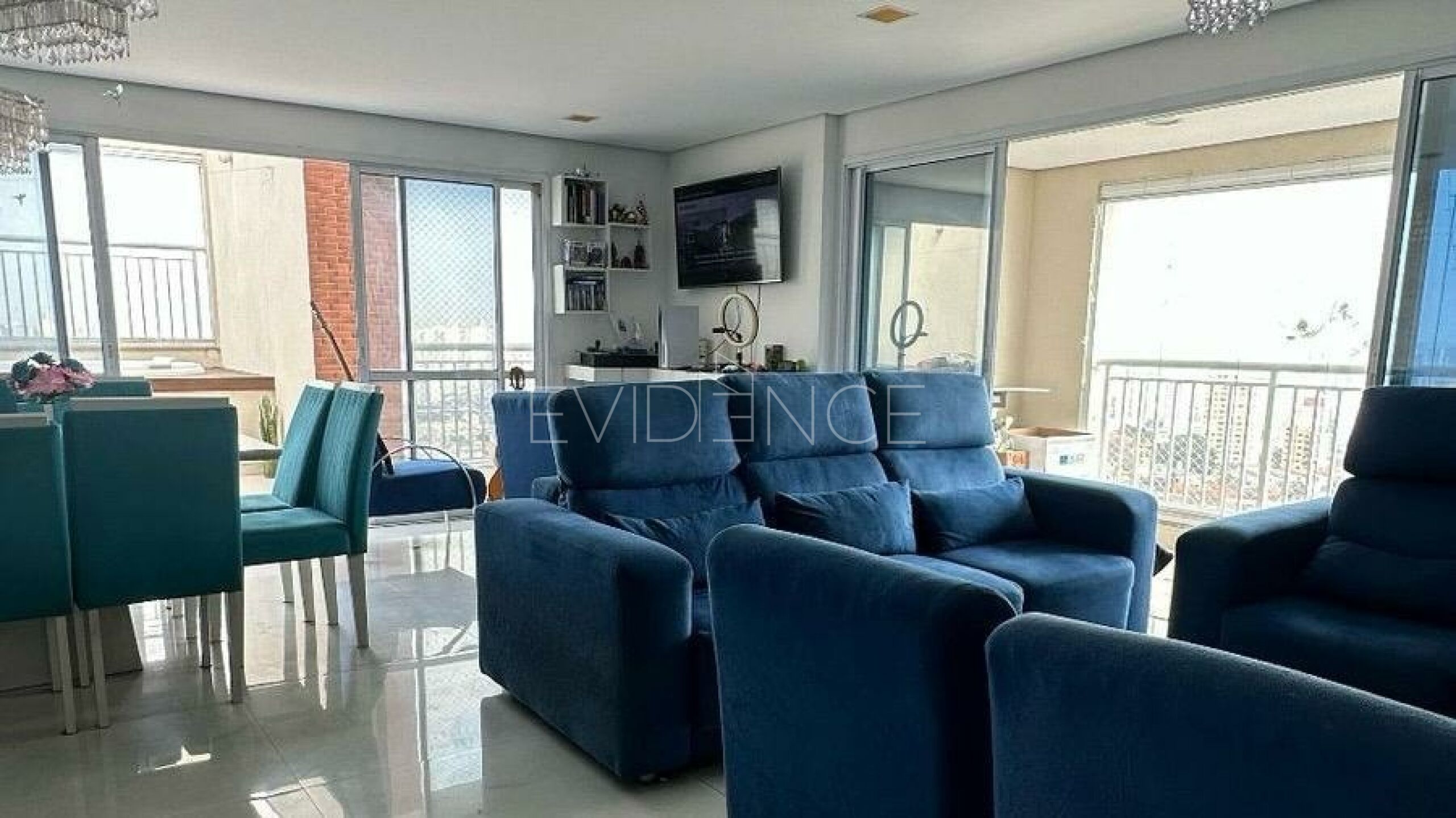 Cobertura com 246m², 4 dormitórios, 2 suítes, 4 vagas no bairro Penha de França em São Paulo