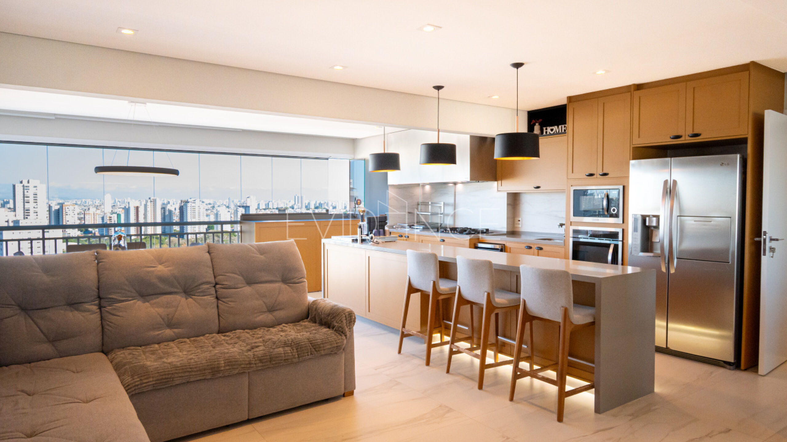 Apartamento com 118m², 3 dormitórios, 3 suítes, 2 vagas no bairro Anália Franco em São Paulo