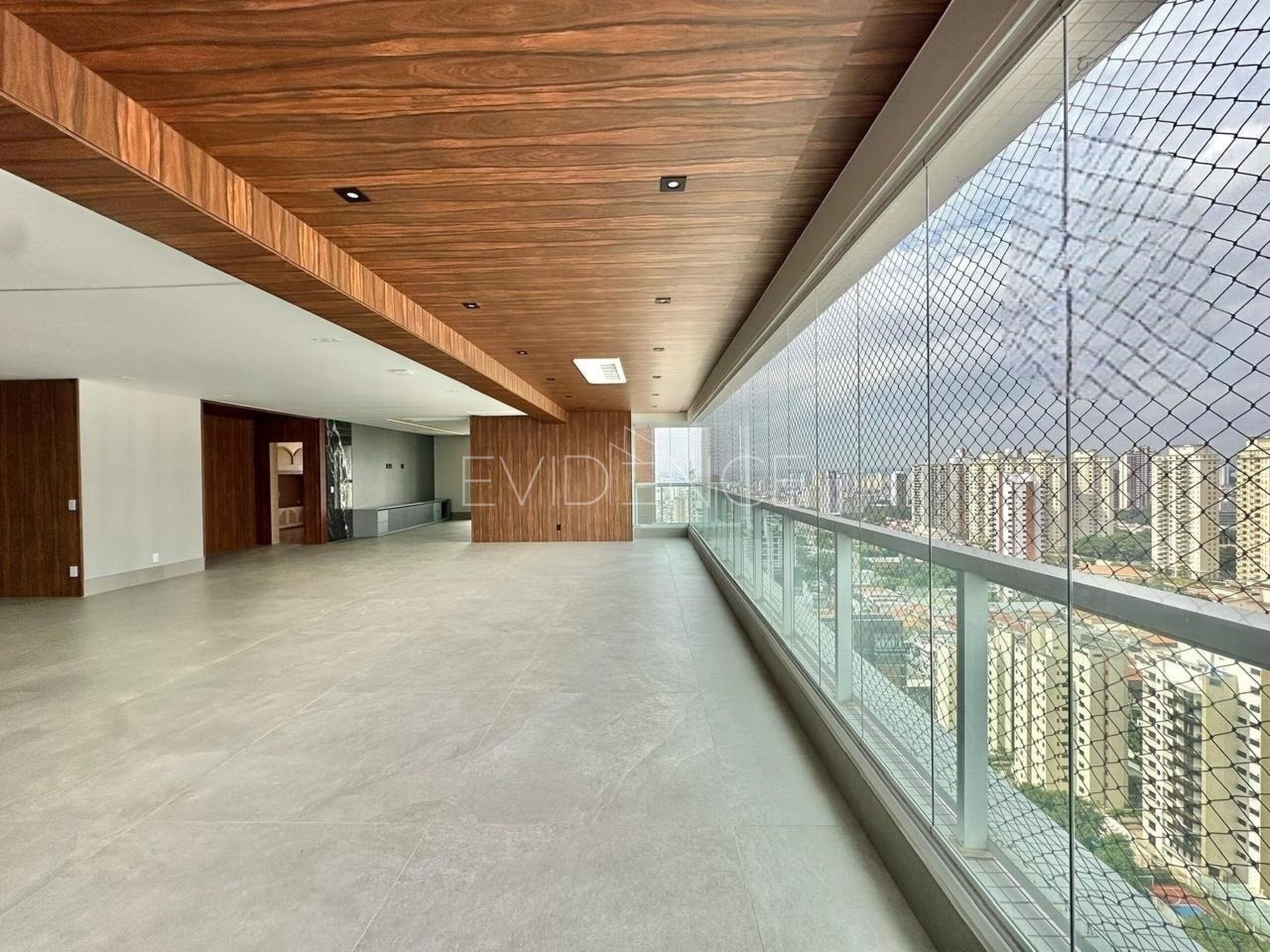 Apartamento com 425m², 5 dormitórios, 5 suítes, 7 vagas no bairro Tatuapé em São Paulo