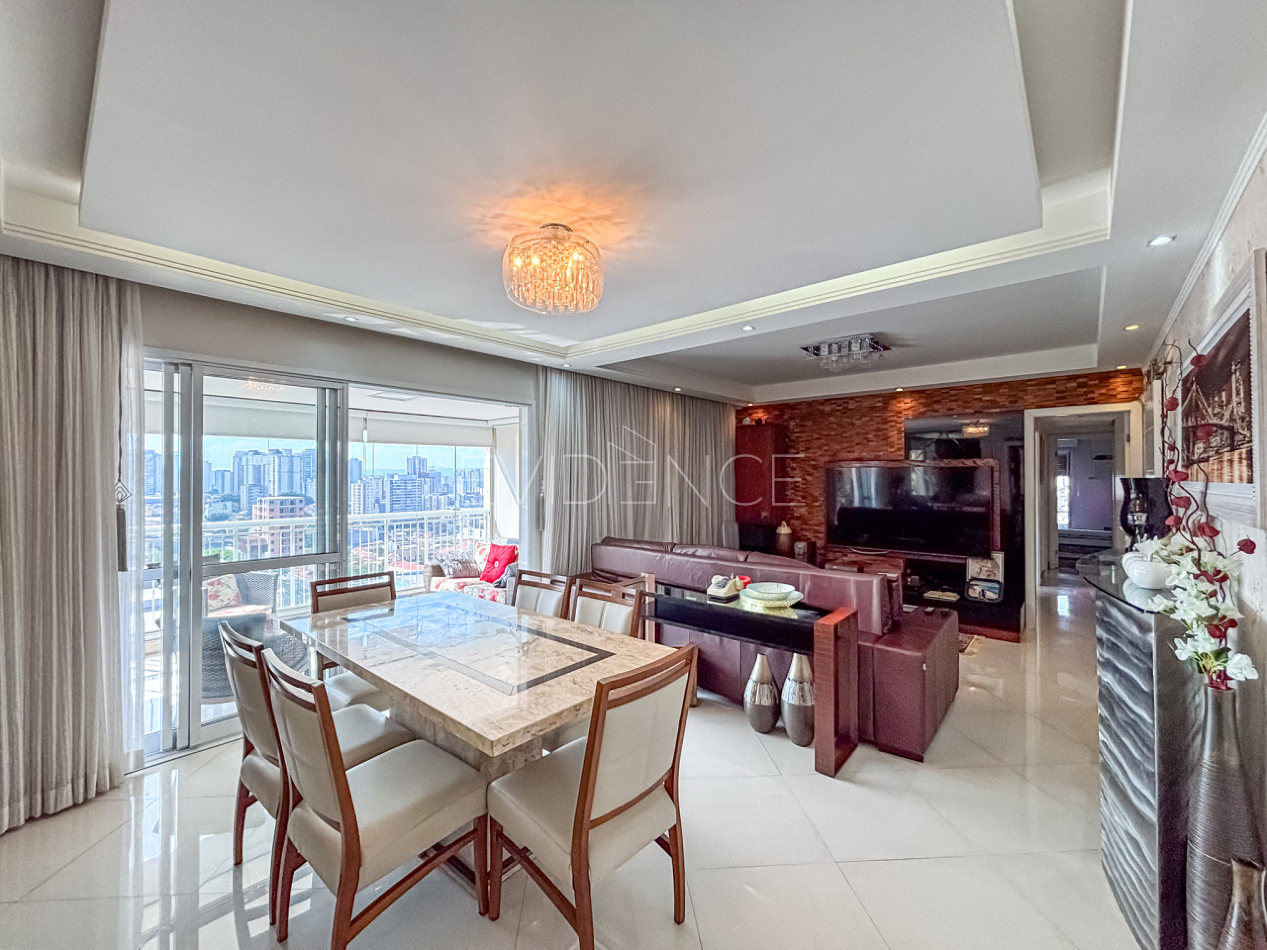 Apartamento com 126m², 3 dormitórios, 1 suíte, 2 vagas no bairro Vila Carrão em São Paulo