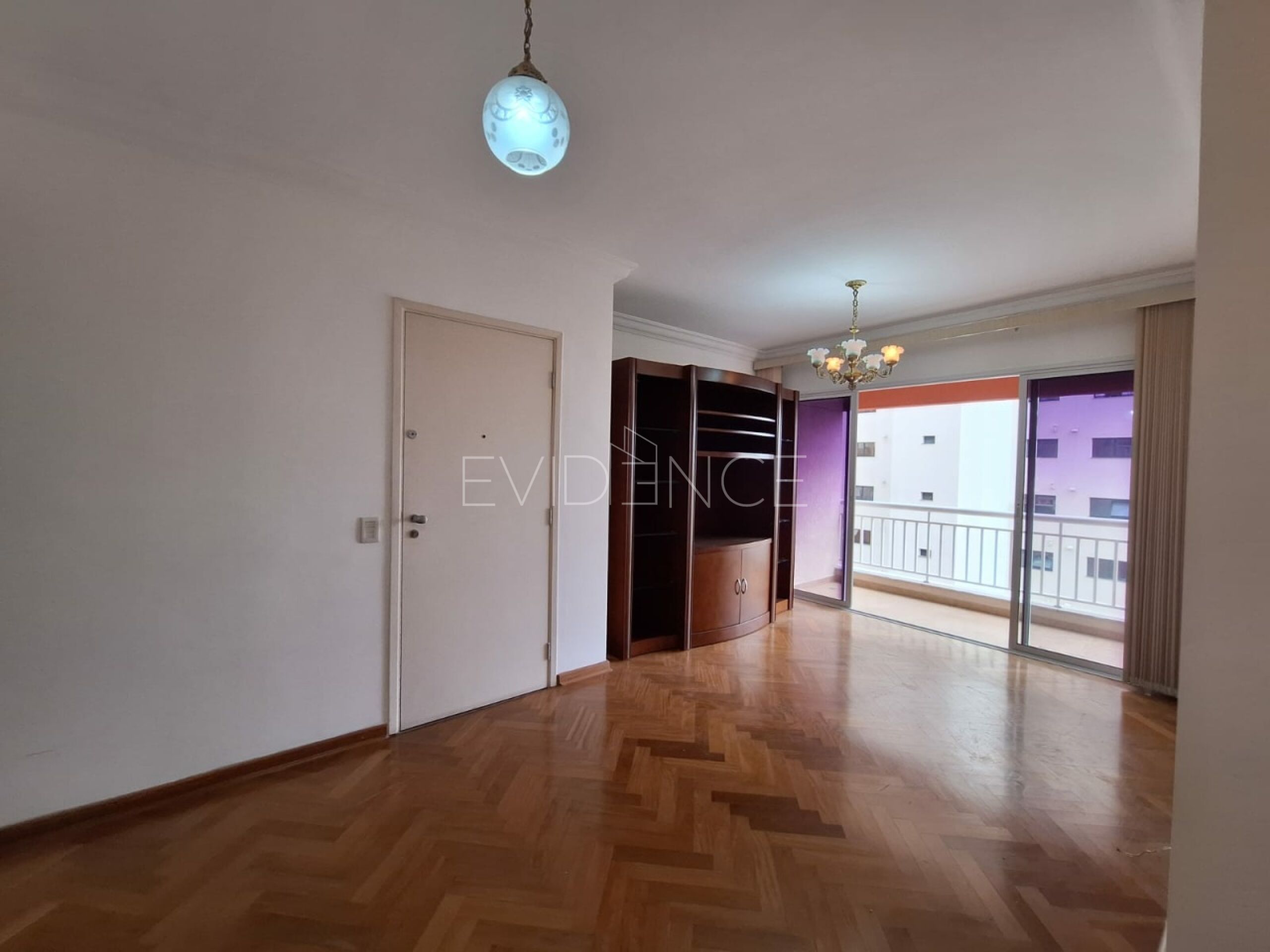 Apartamento com 93m², 3 dormitórios, 1 suíte, 2 vagas no bairro Tatuapé em São Paulo