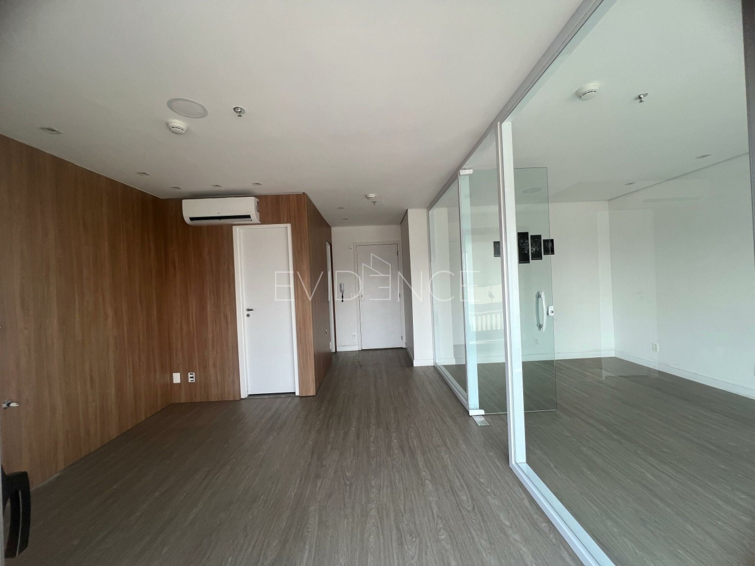 Sala com 44m², 1 vaga no bairro Tatuapé em São Paulo