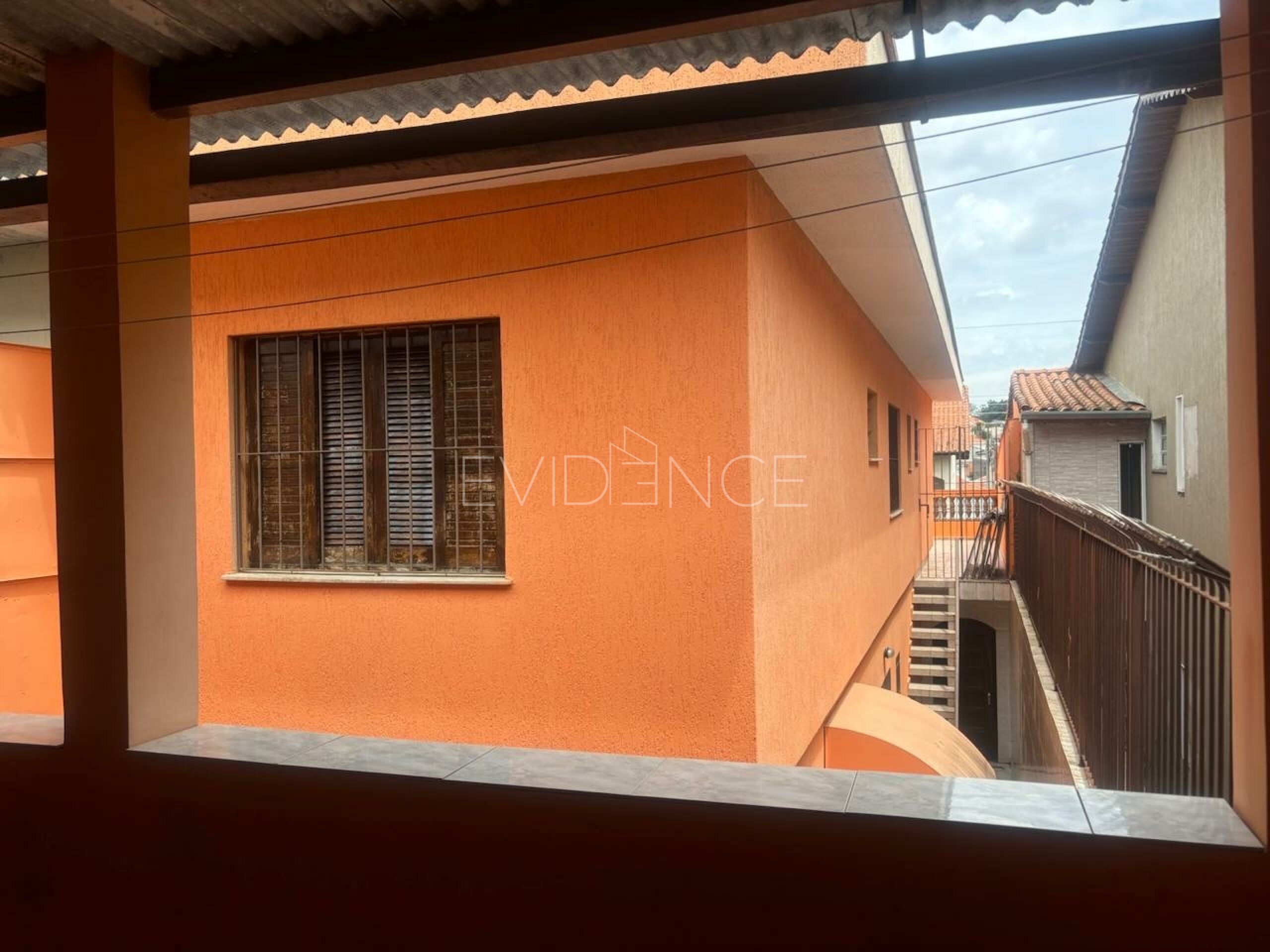 Sobrado com 250m², 3 dormitórios, 1 suíte, 2 vagas no bairro Jardim Vila Formosa em São Paulo