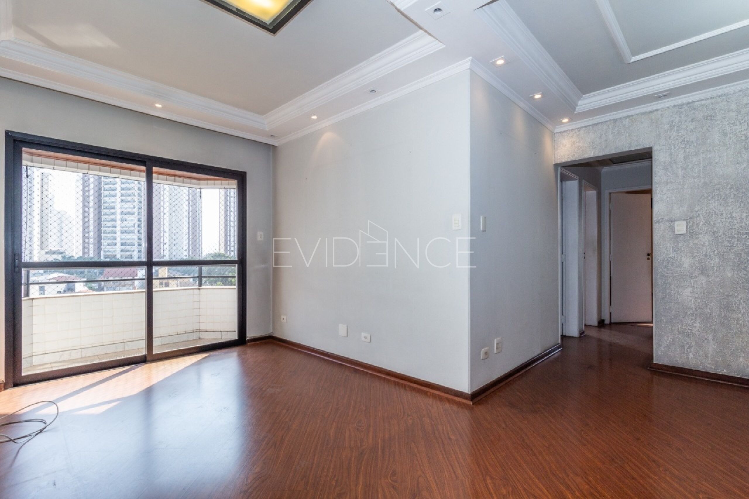 Apartamento com 80m², 3 dormitórios, 1 suíte, 2 vagas no bairro Vila Carrão em São Paulo