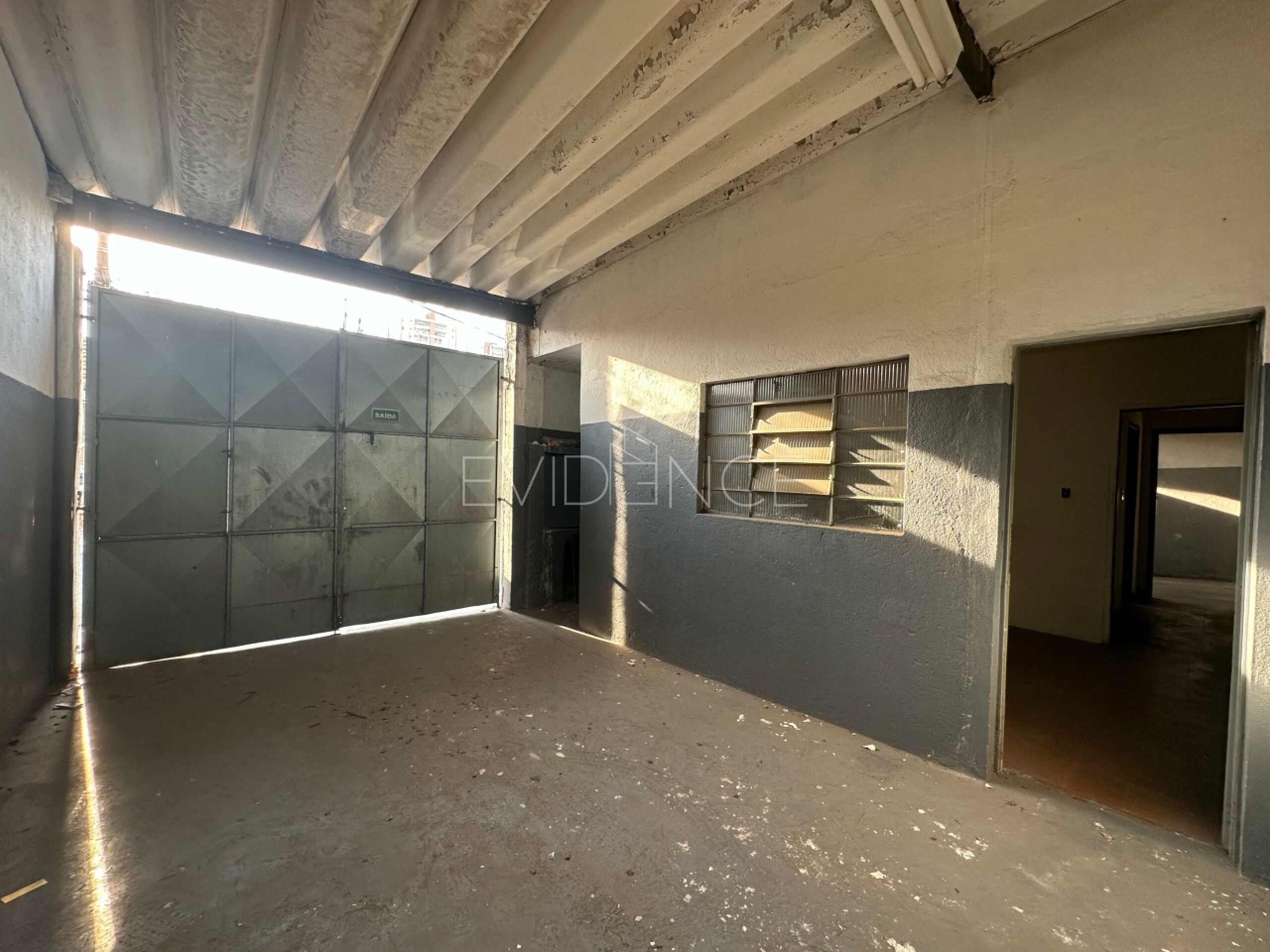 Galpão com 800m², 3 vagas no bairro Chácara Mafalda em São Paulo