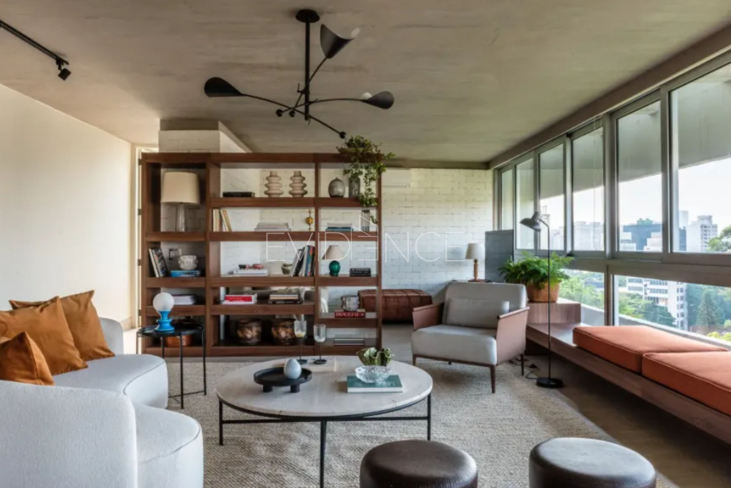 Apartamento com 163m², 4 dormitórios, 1 suíte, 1 vaga no bairro Jardim Paulista em São Paulo