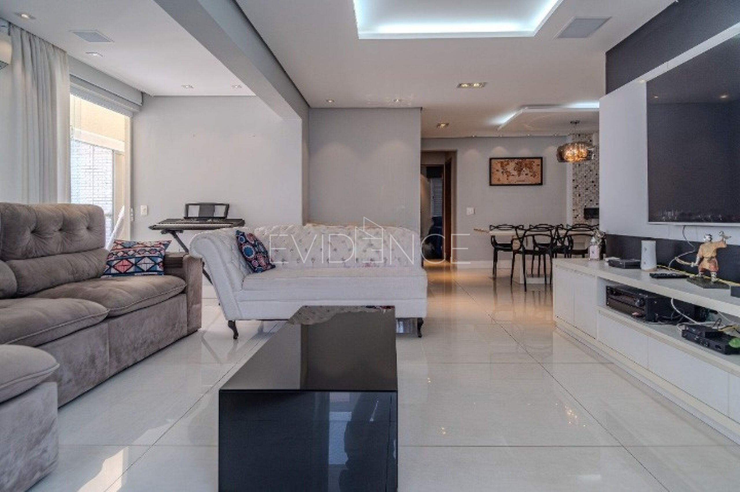 Cobertura com 215m², 3 dormitórios, 1 suíte, 3 vagas no bairro Tatuapé em São Paulo