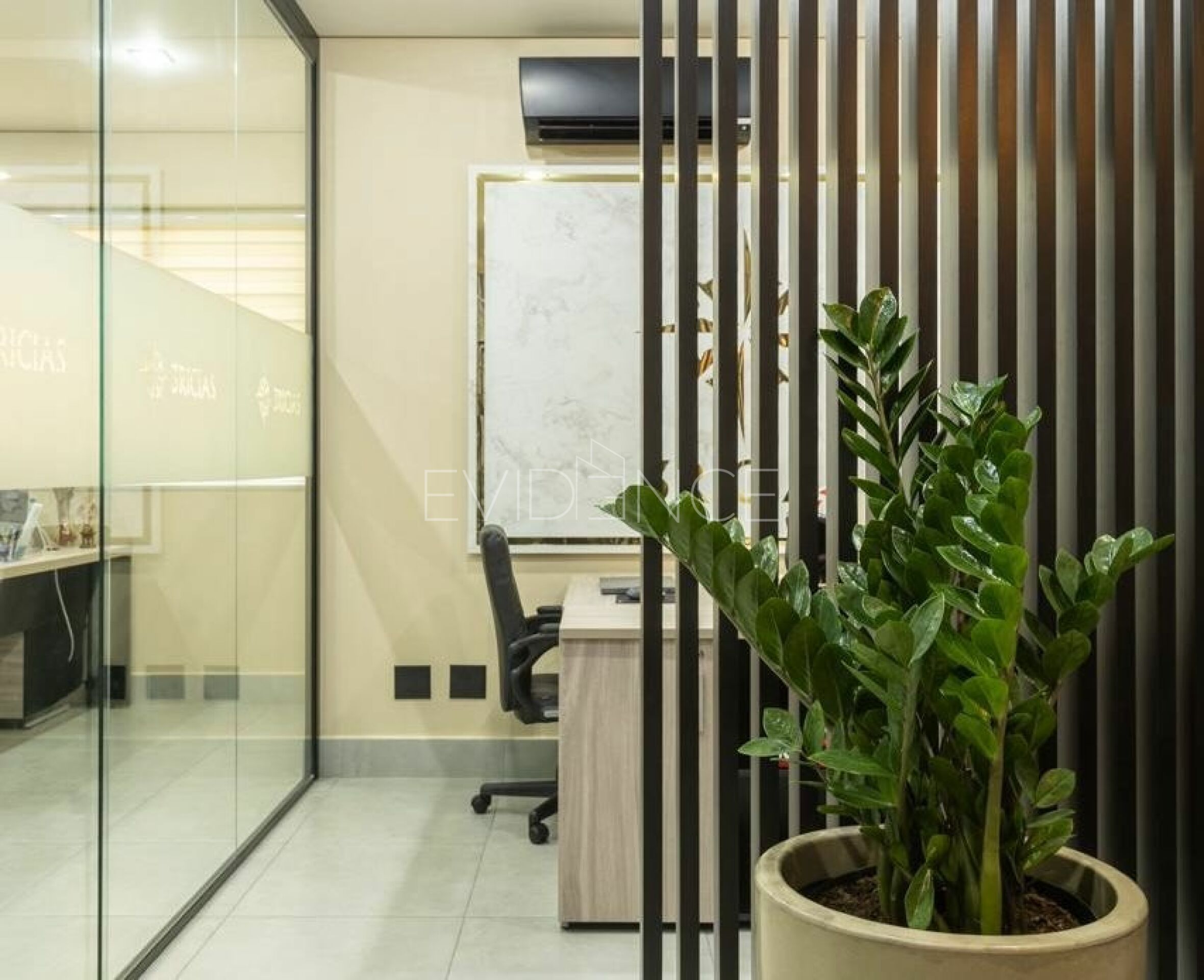 Sala com 45m², 1 vaga no bairro Vila Carrão em São Paulo