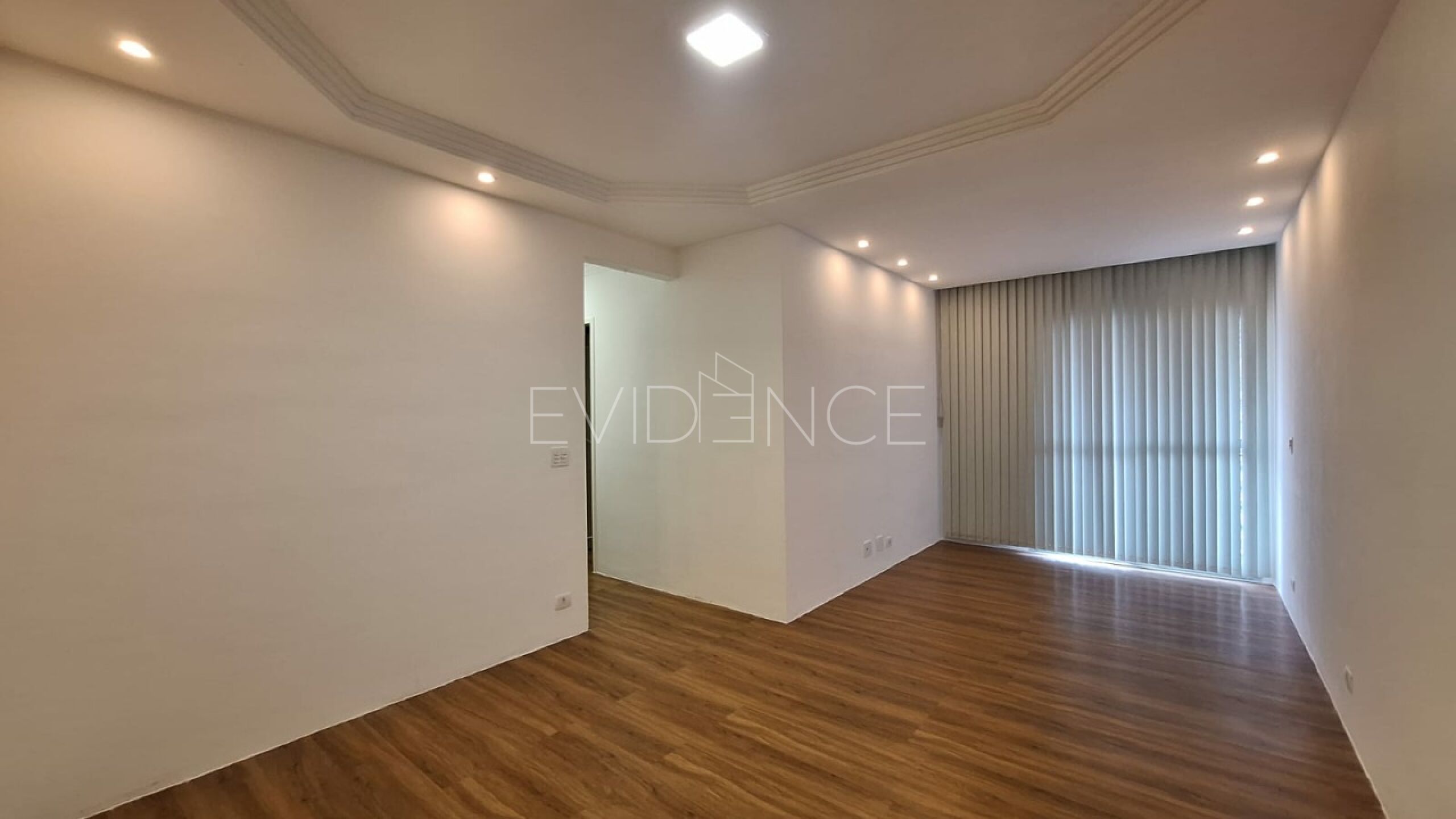 Apartamento com 83m², 3 dormitórios, 1 suíte, 2 vagas no bairro Tatuapé em São Paulo
