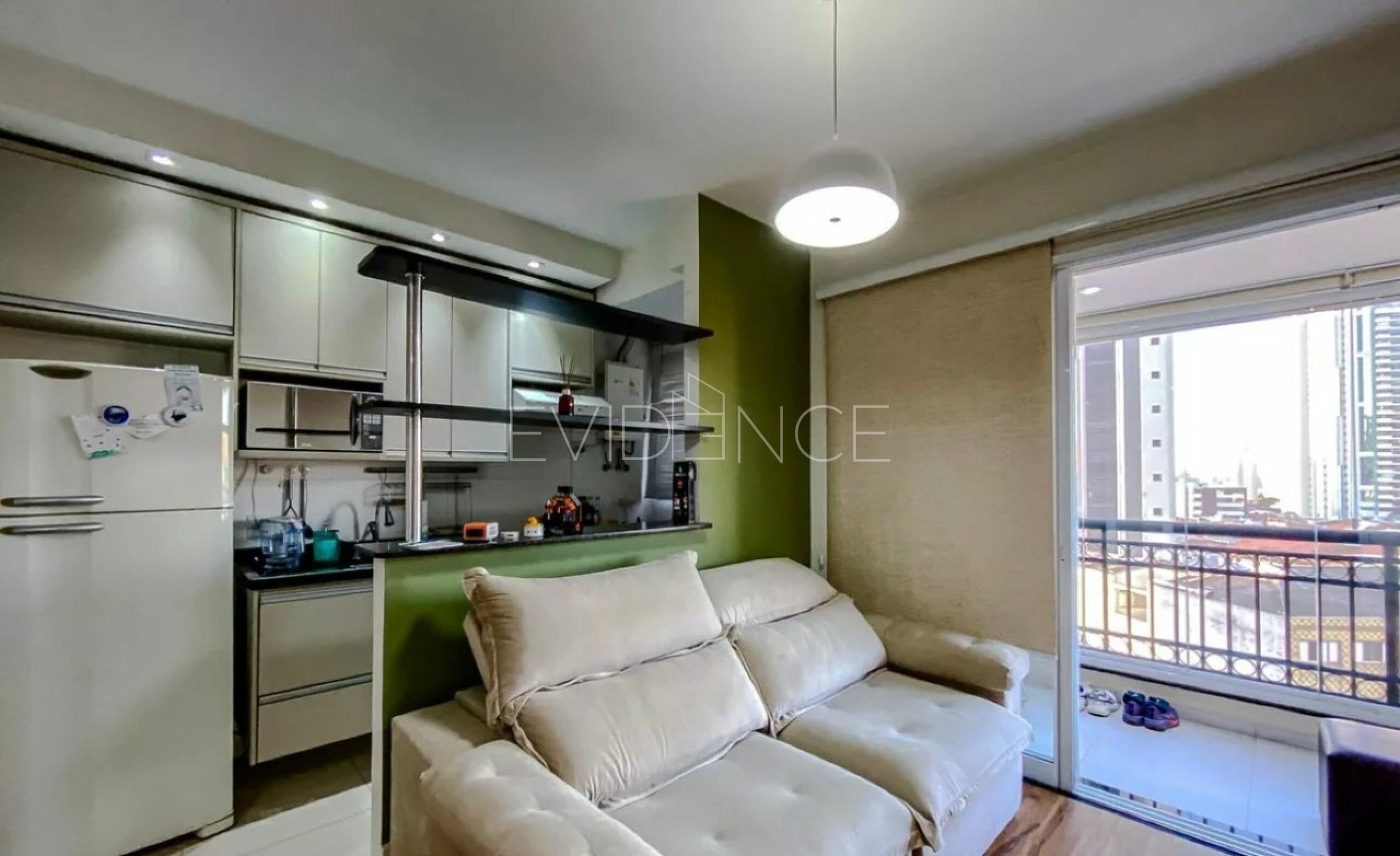 Apartamento com 40m², 1 dormitório, 1 suíte, 1 vaga no bairro Vila Regente Feijó em São Paulo