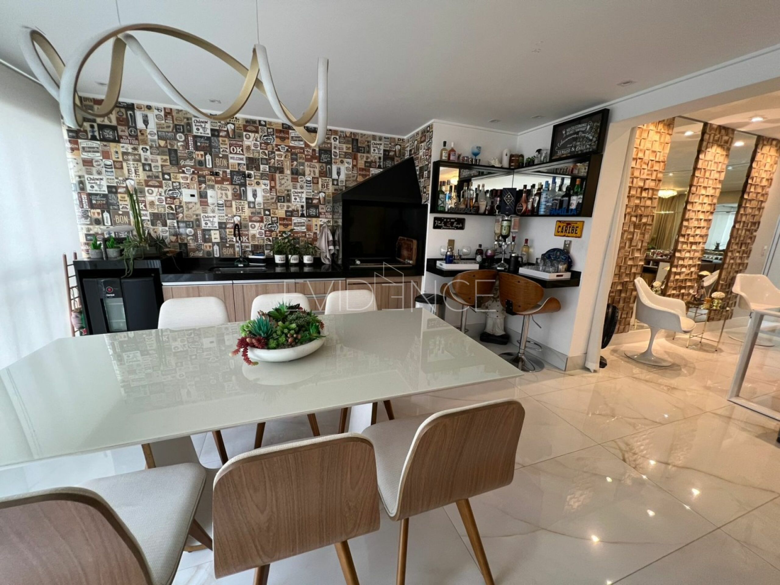 Apartamento com 123m², 3 dormitórios, 1 suíte, 2 vagas no bairro Parque São Jorge em São Paulo