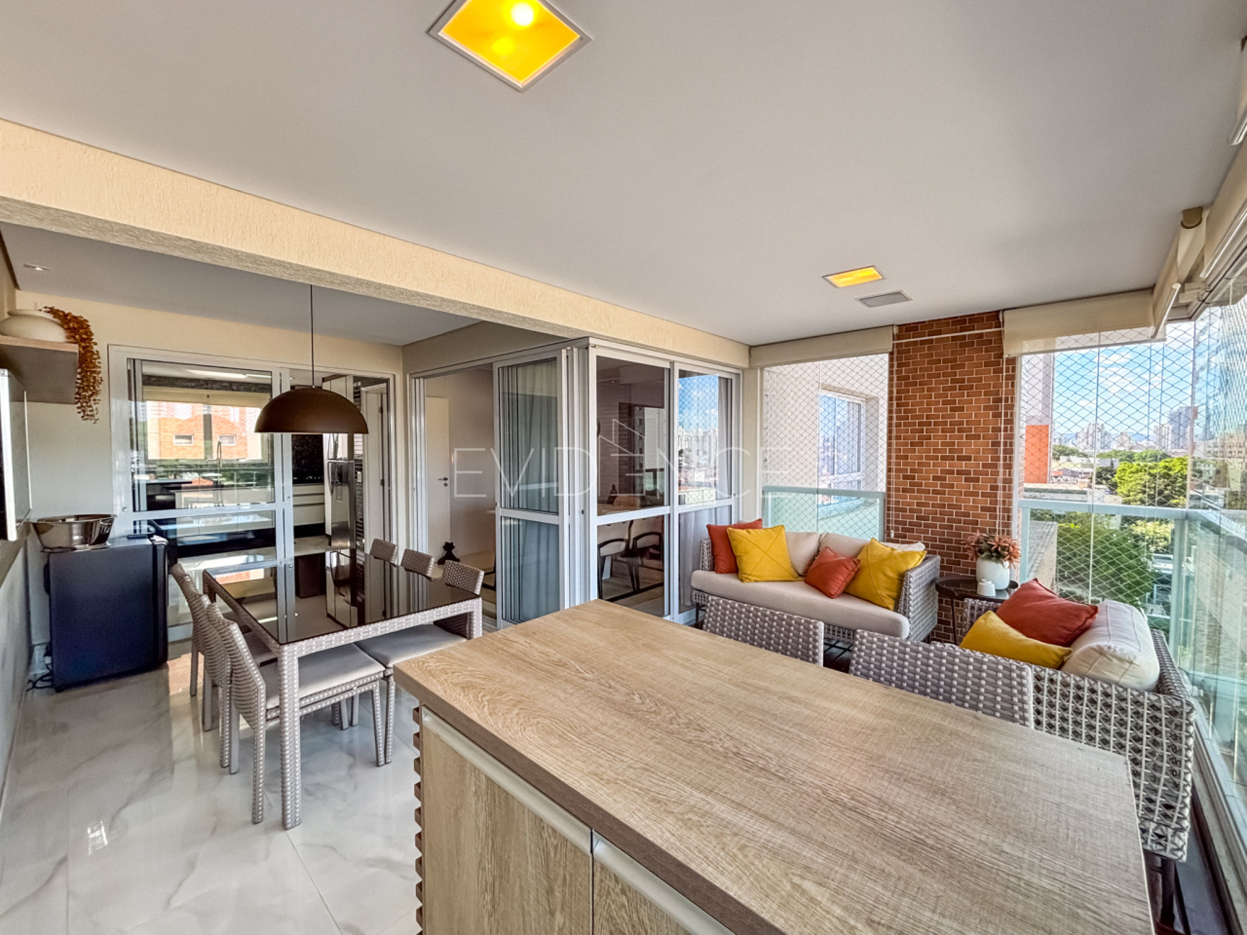 Apartamento com 157m², 3 dormitórios, 3 suítes, 4 vagas no bairro Tatuapé em São Paulo