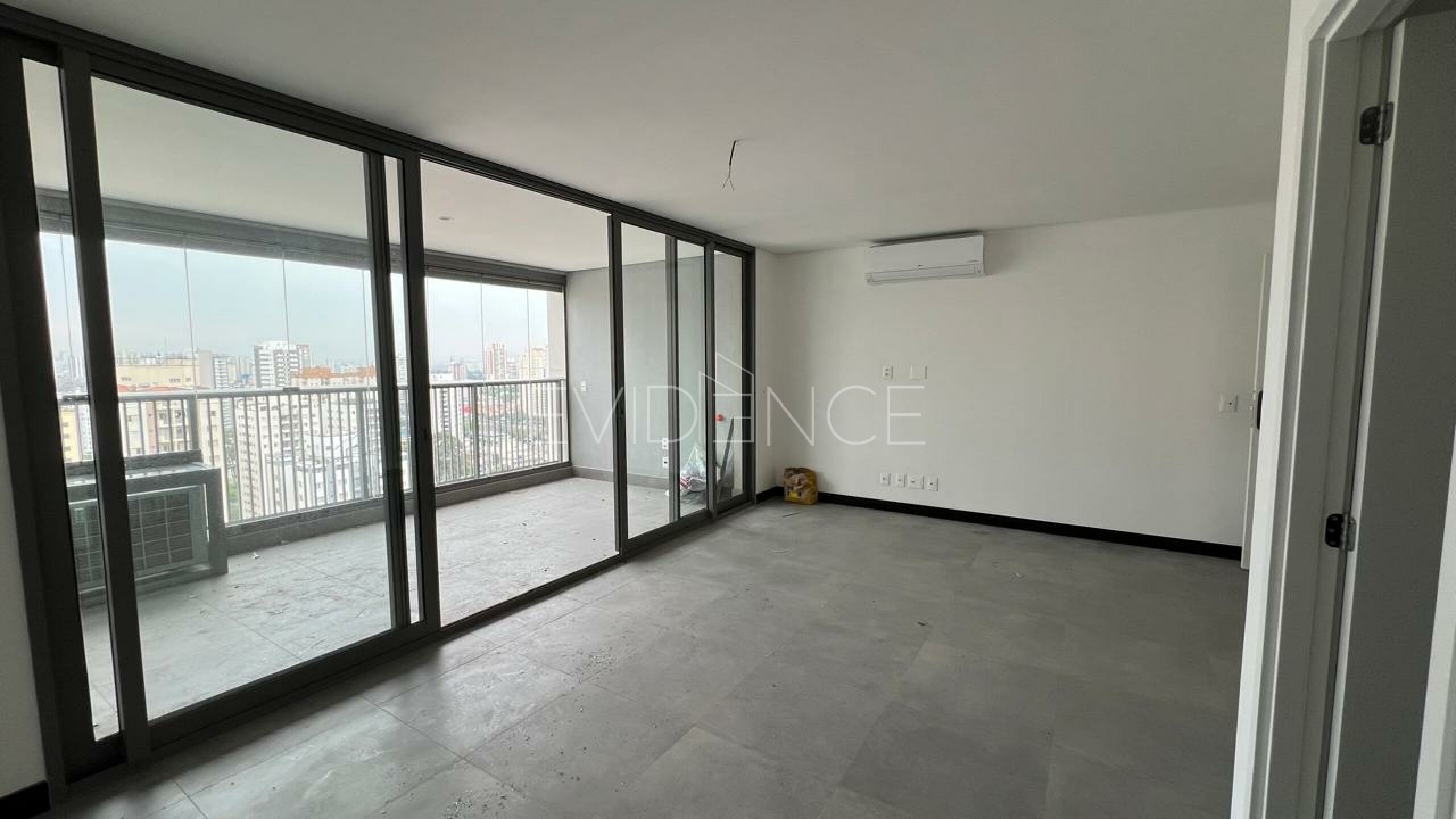 Apartamento com 42m², 1 dormitório, 1 vaga no bairro Tatuapé em São Paulo