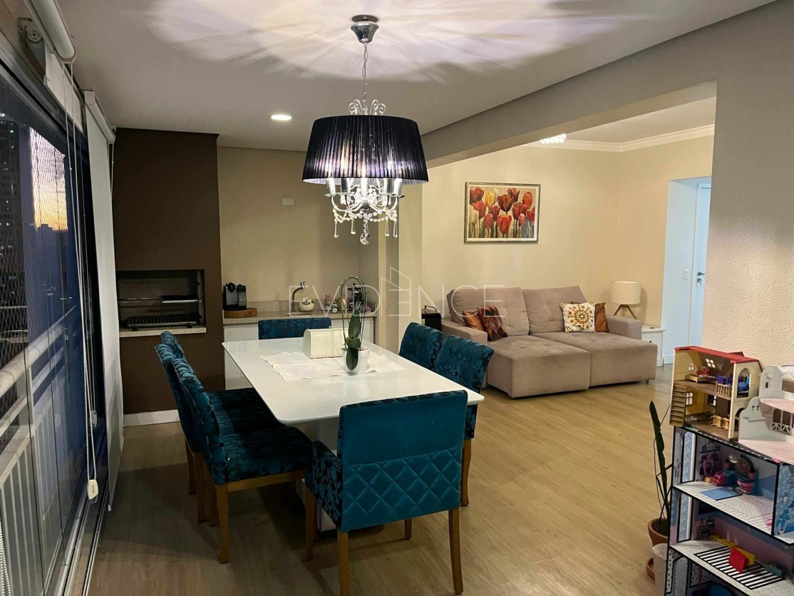 Apartamento com 100m², 3 dormitórios, 1 suíte, 2 vagas no bairro Tatuapé em São Paulo