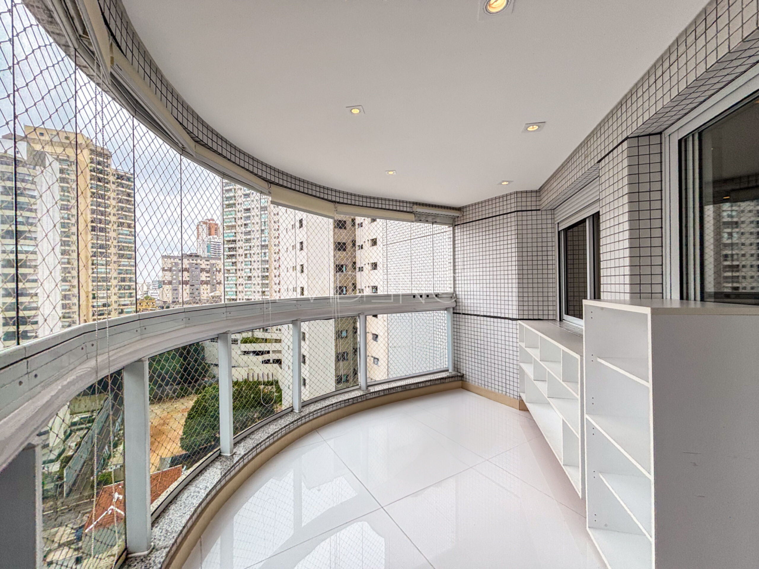 Apartamento com 131m², 3 dormitórios, 3 suítes, 3 vagas no bairro Jardim Anália Franco em São Paulo