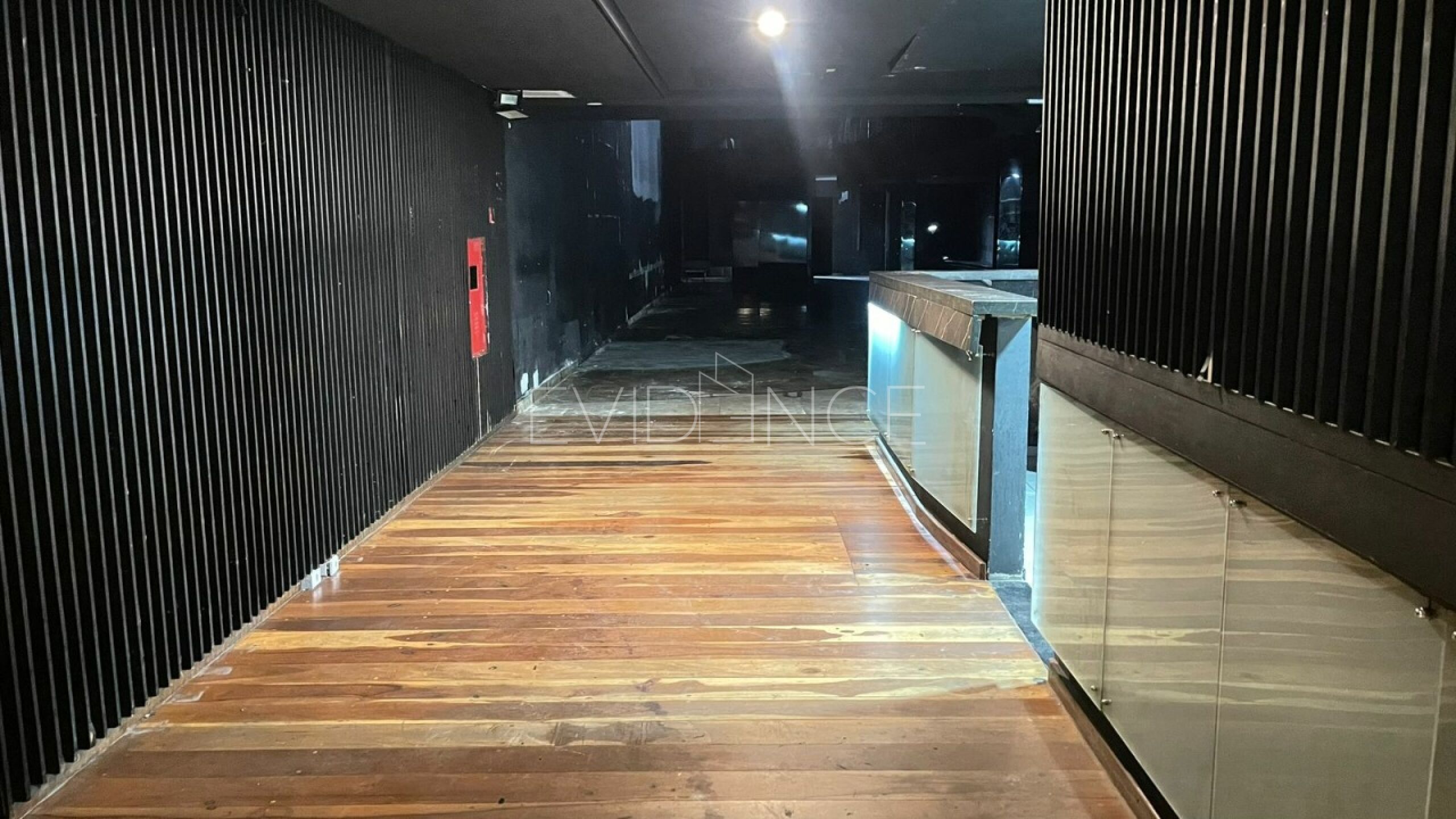 Prédio com 1.500m² no bairro Vila Regente Feijó em São Paulo