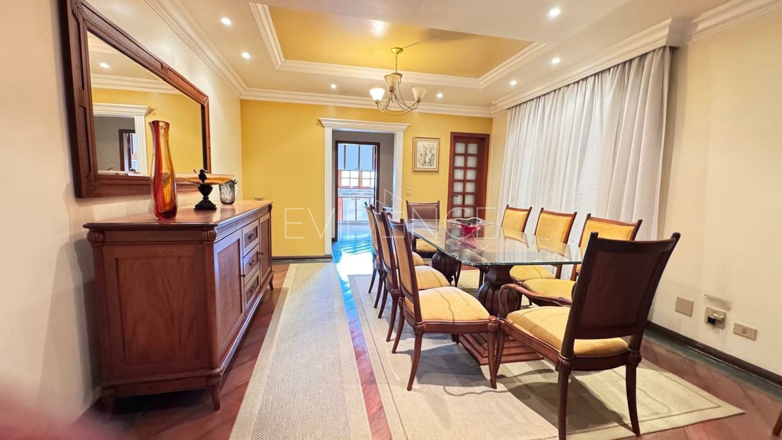 Sobrado com 141m², 4 dormitórios, 2 suítes, 3 vagas no bairro Vila Leopoldina em São Paulo