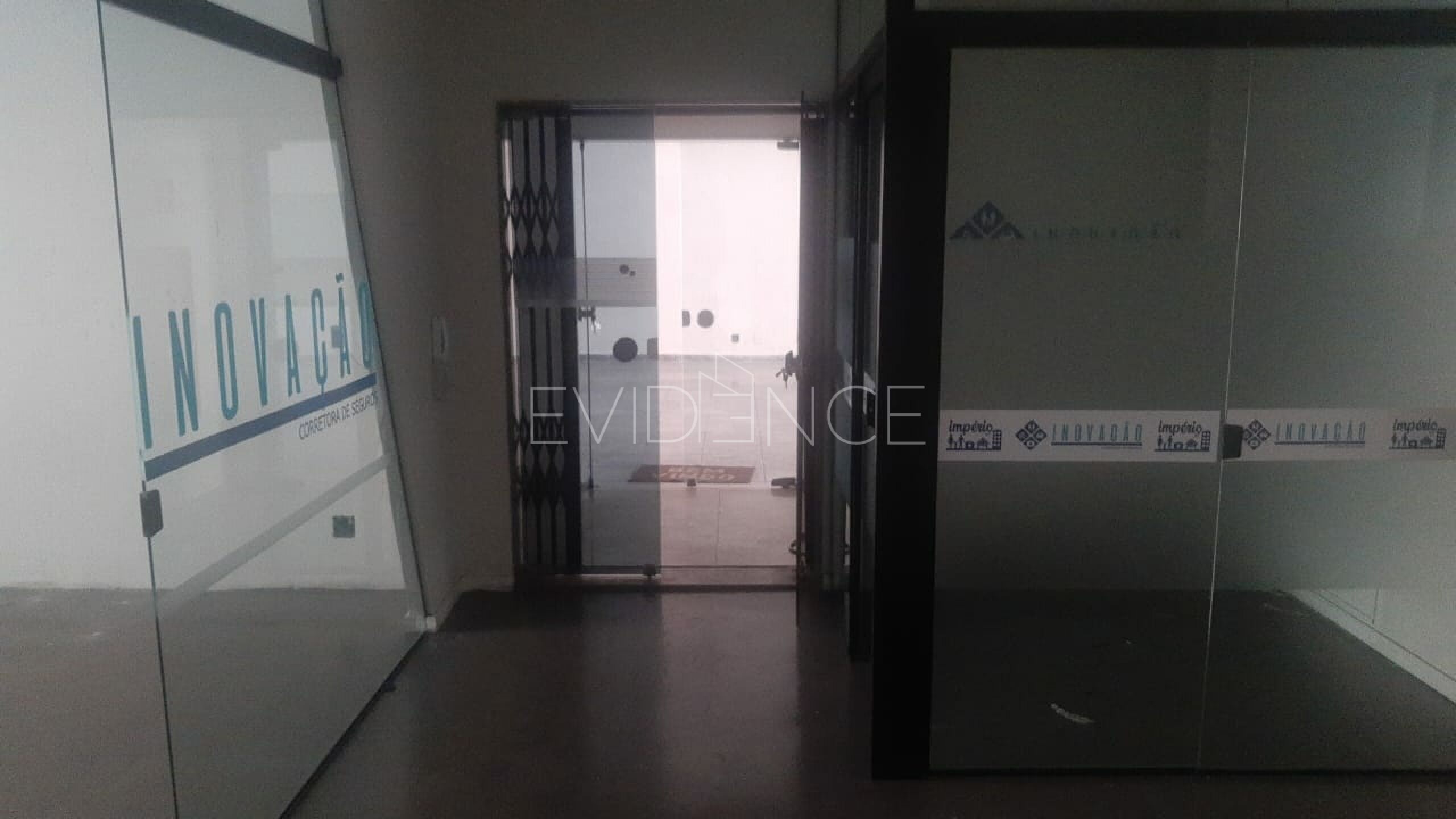 Sala com 232m² no bairro Tatuapé em São Paulo