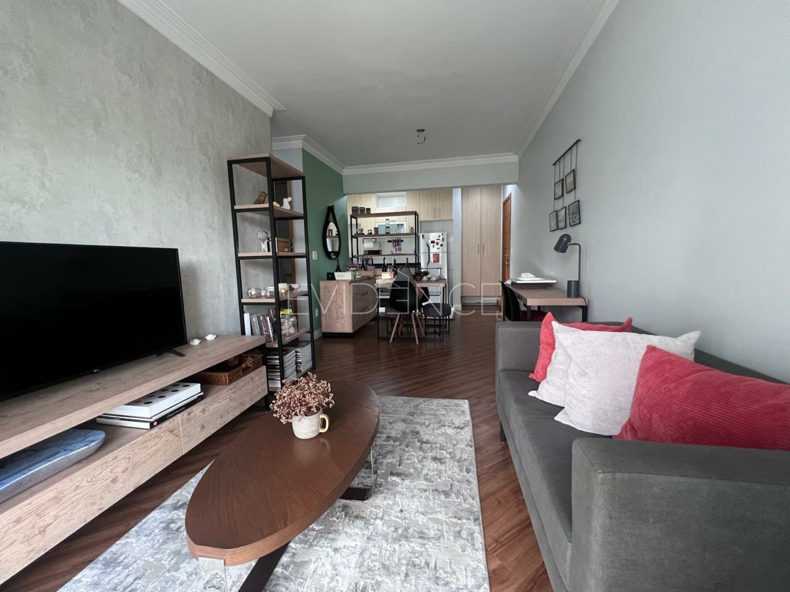 Apartamento com 63m², 2 dormitórios, 1 suíte, 2 vagas no bairro Tatuapé em São Paulo