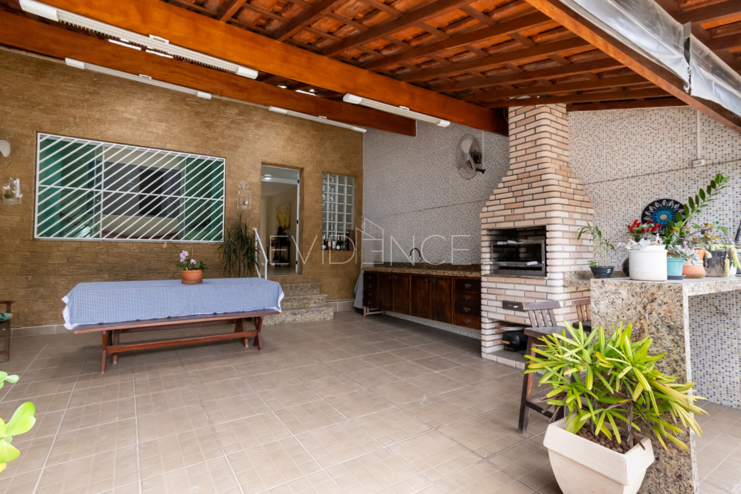 Sobrado com 201m², 5 dormitórios, 2 vagas no bairro Mooca em São Paulo