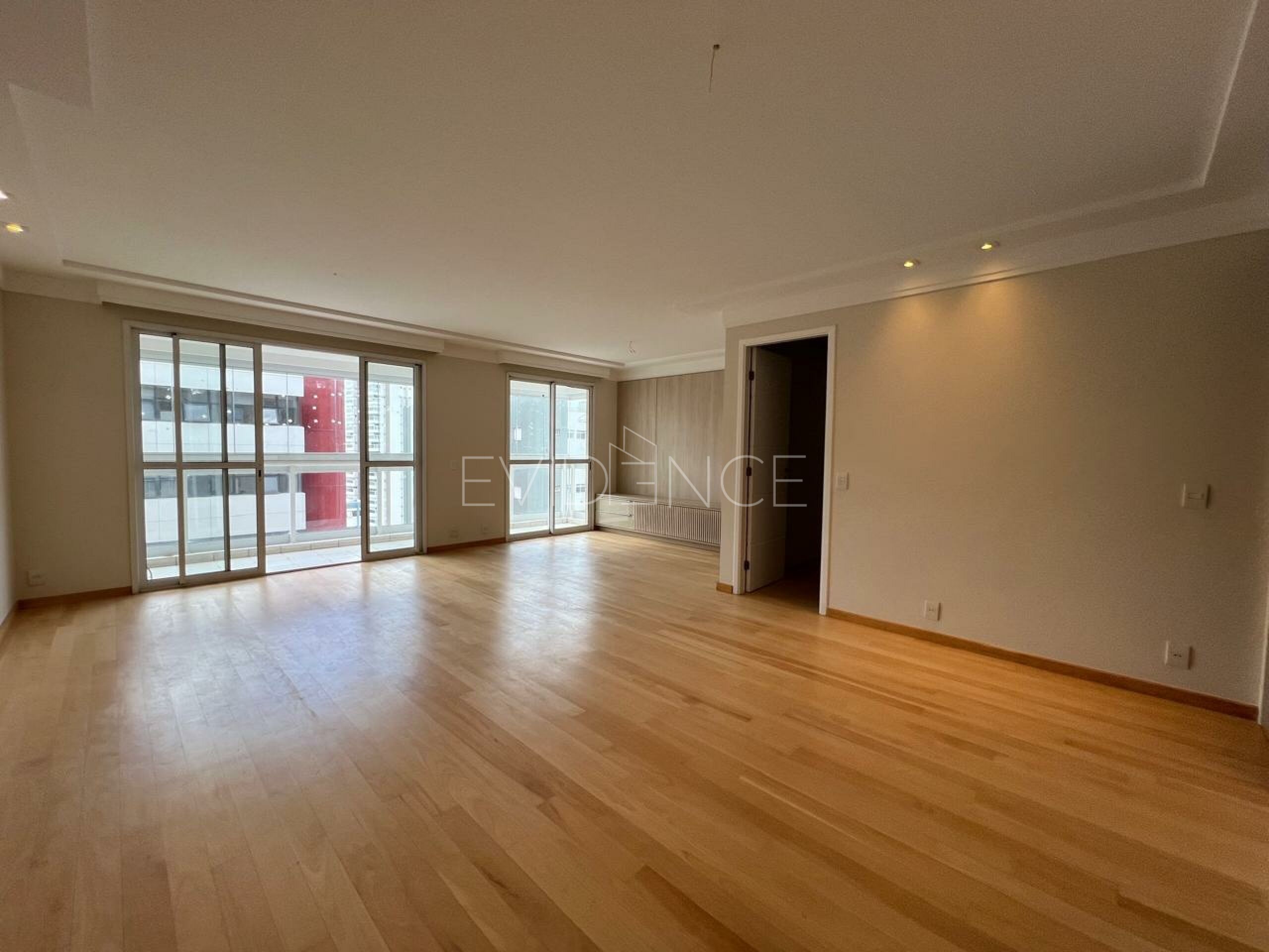 Apartamento com 126m², 3 dormitórios, 3 suítes, 3 vagas no bairro Tatuapé em São Paulo