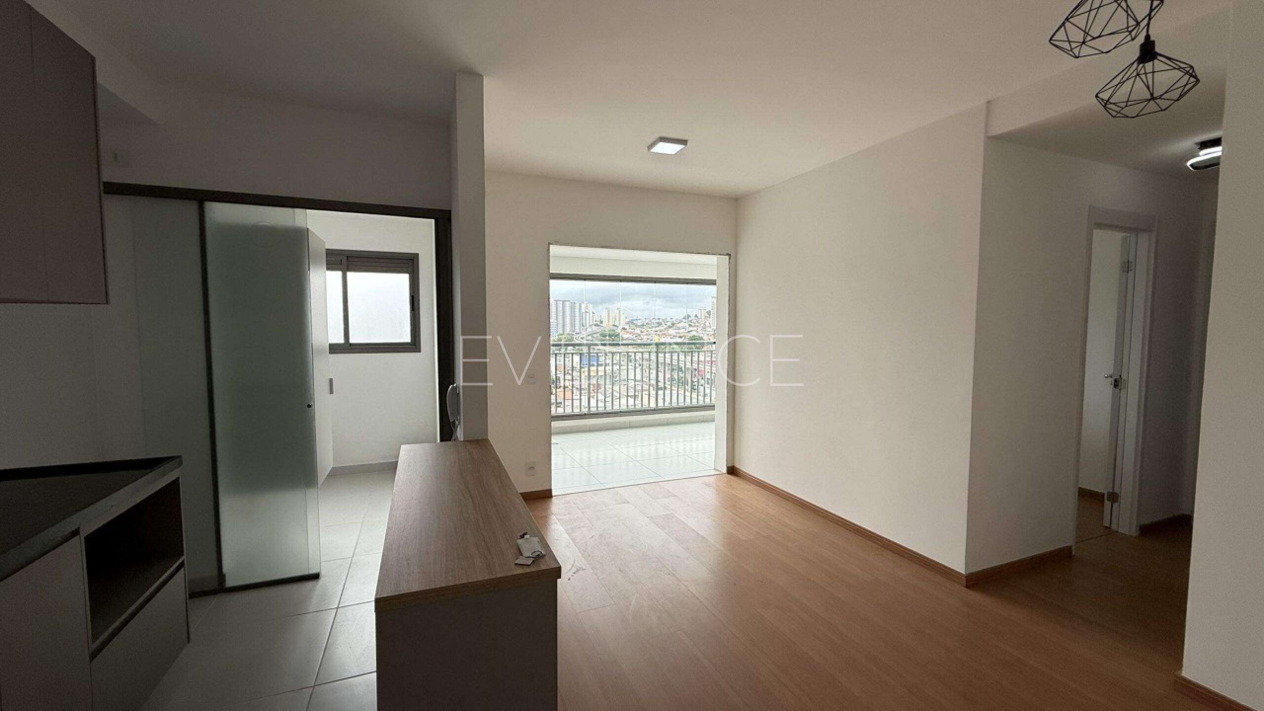 Apartamento com 65m², 2 dormitórios, 1 suíte, 1 vaga no bairro Vila Ema em São Paulo