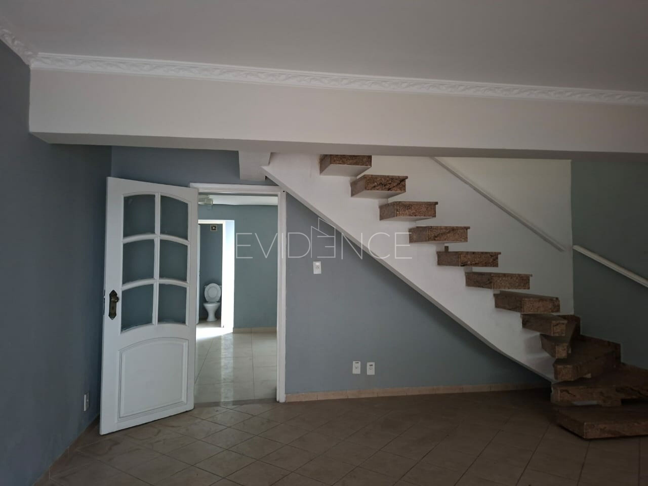 Sobrado Comercial com 150m², 1 vaga no bairro Vila Gomes Cardim em São Paulo