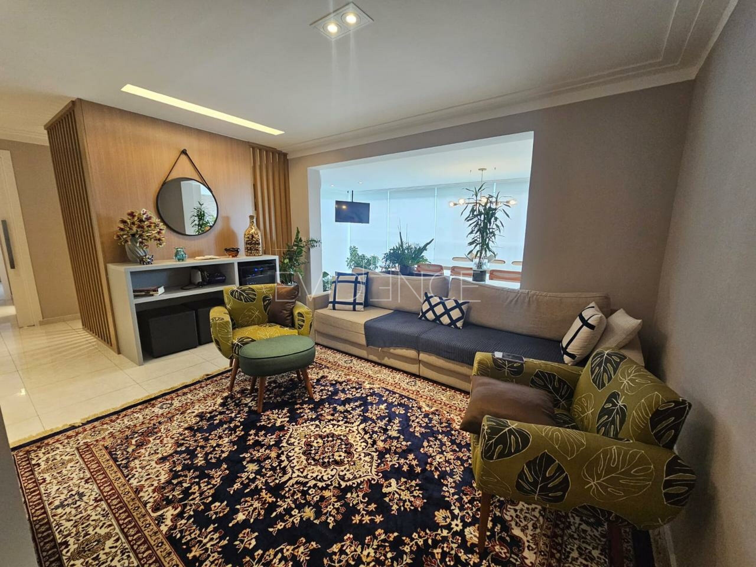 Apartamento com 137m², 3 dormitórios, 1 suíte, 2 vagas no bairro Anália Franco em São Paulo