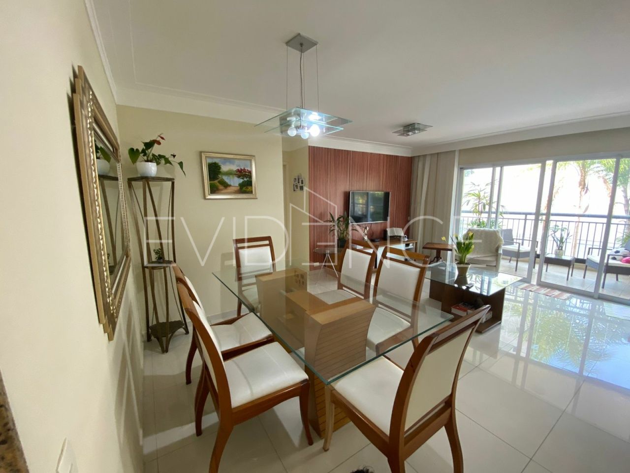 Apartamento com 121m², 2 dormitórios, 2 suítes, 2 vagas no bairro Anália Franco em São Paulo