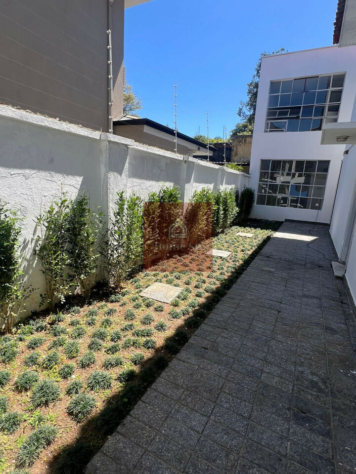 Casa Assobradada para Venda - Jardim América
