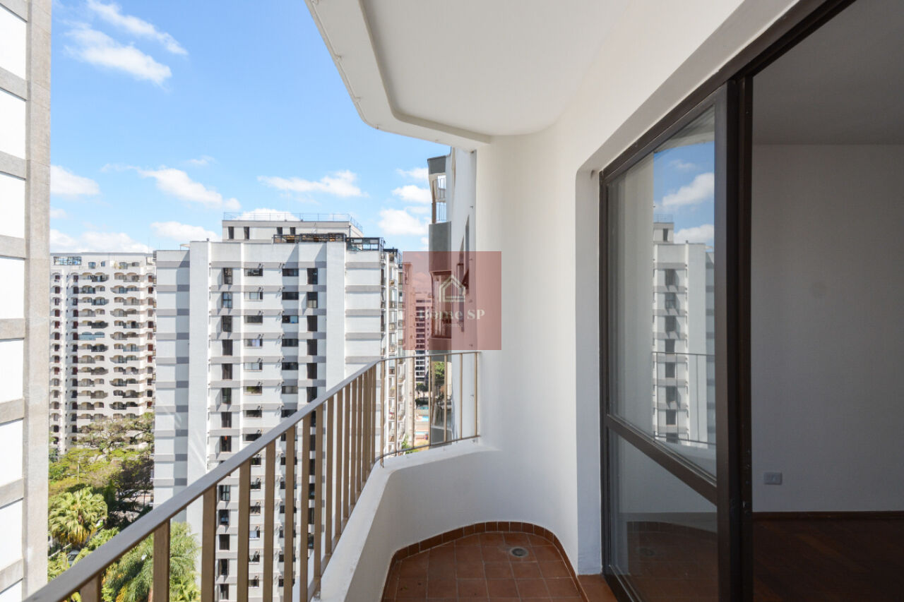 Apartamento para Venda - Moema