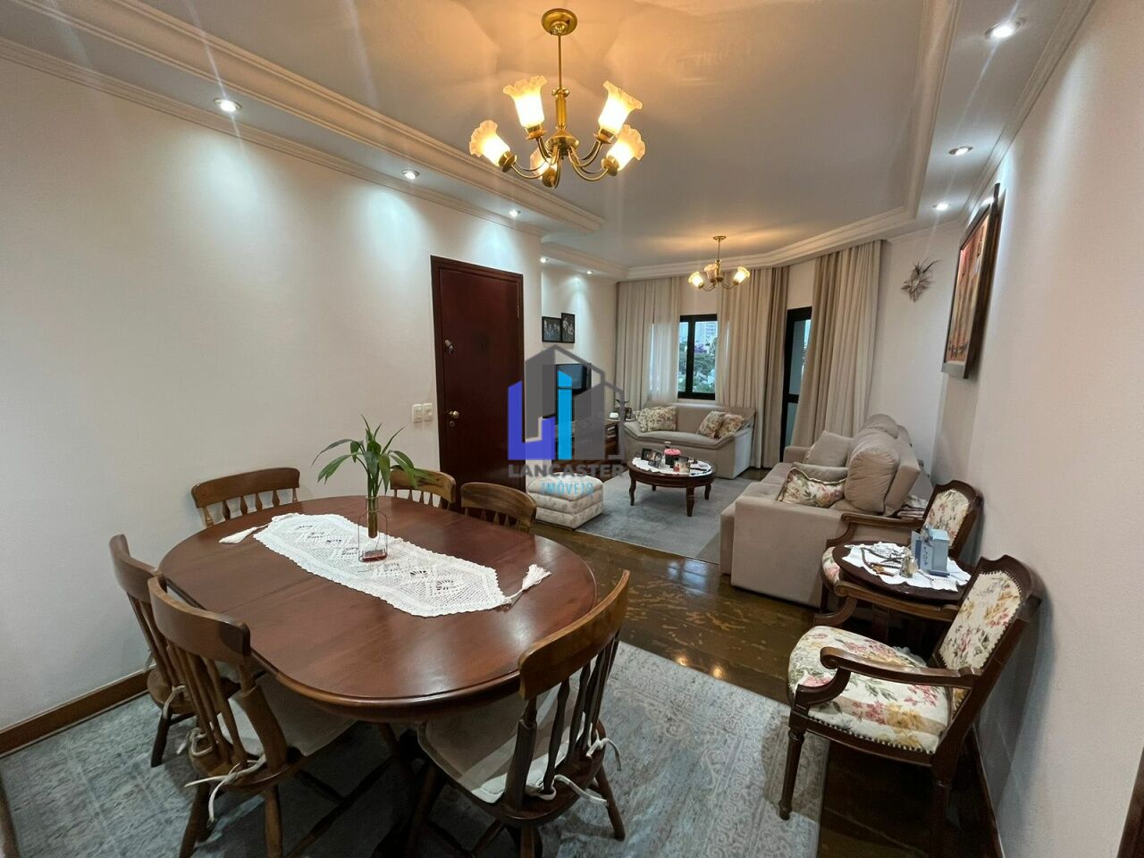 Apartamento com 84 m², 2 vagas e suíte na Vila Assunção - Conforto e excelente localização