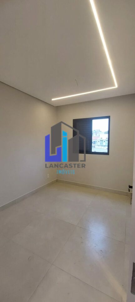 Foto 15 - LA1049