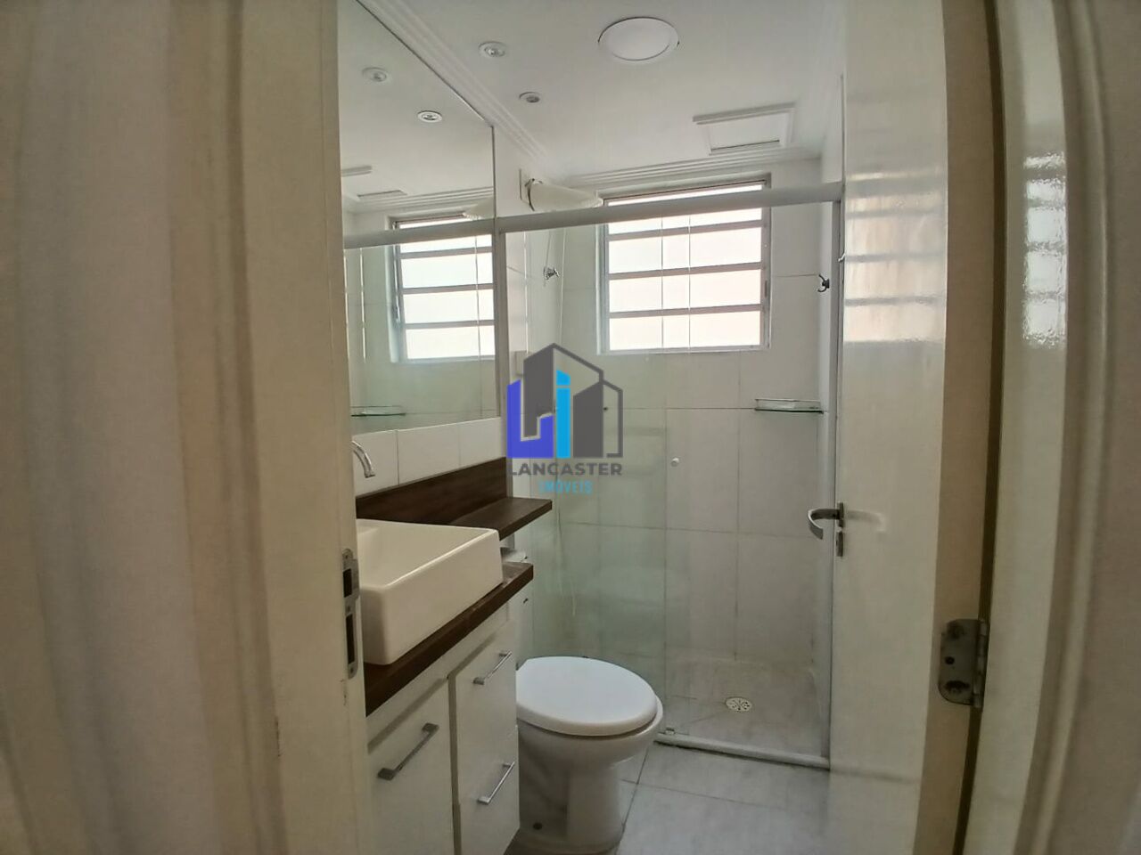Foto 18 - LA1070