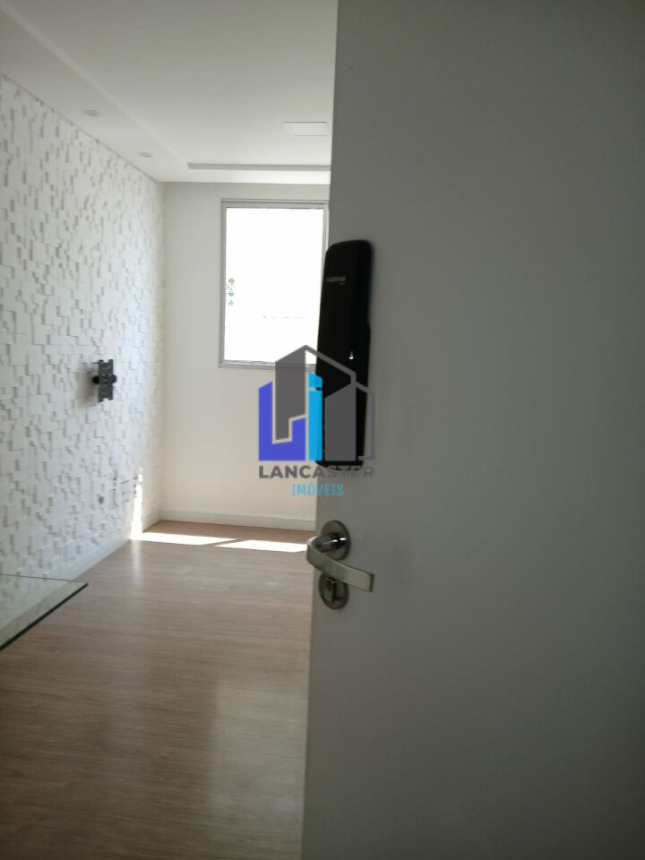 Foto 2 - LA1070