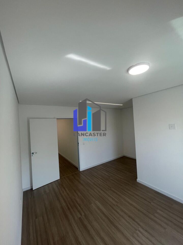 Foto 5 - LA1090