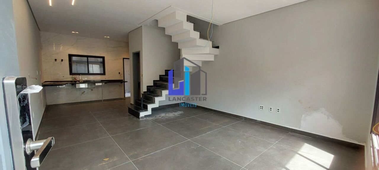 Sobrado 3 dormitórios, 3 suítes e 2 vagas, no Jardim Bela Vista