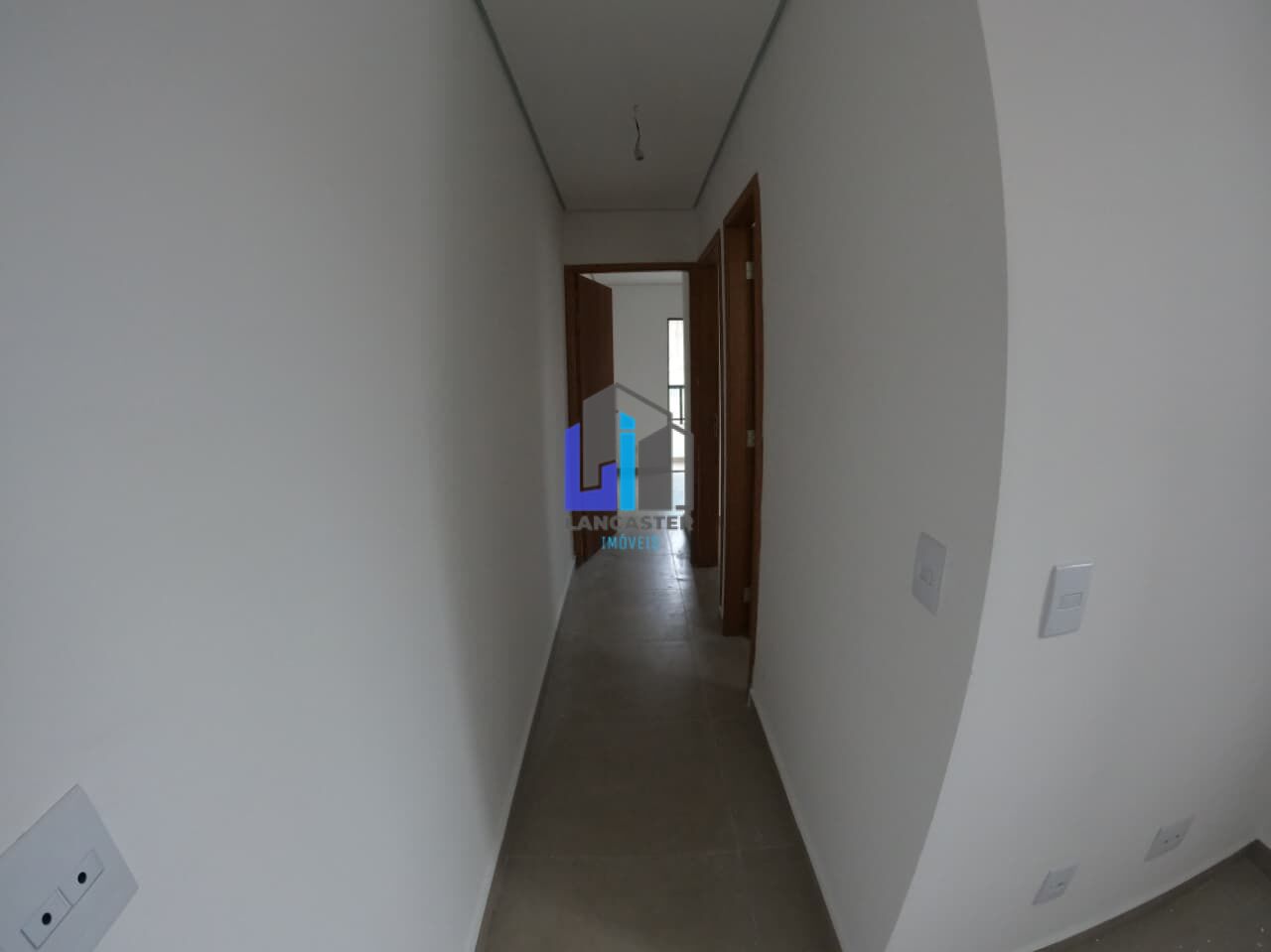 Foto 7 - LA1122