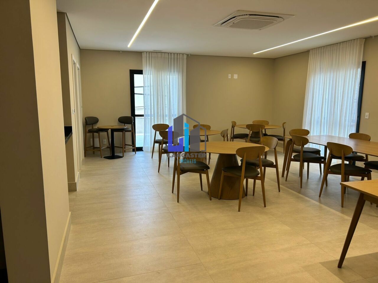 Foto 3 - LA1137