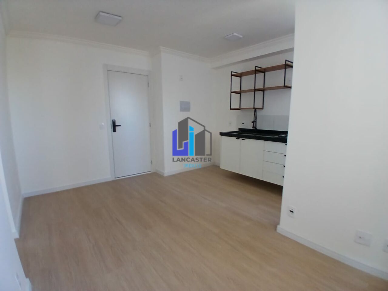 Foto 4 - LA1155
