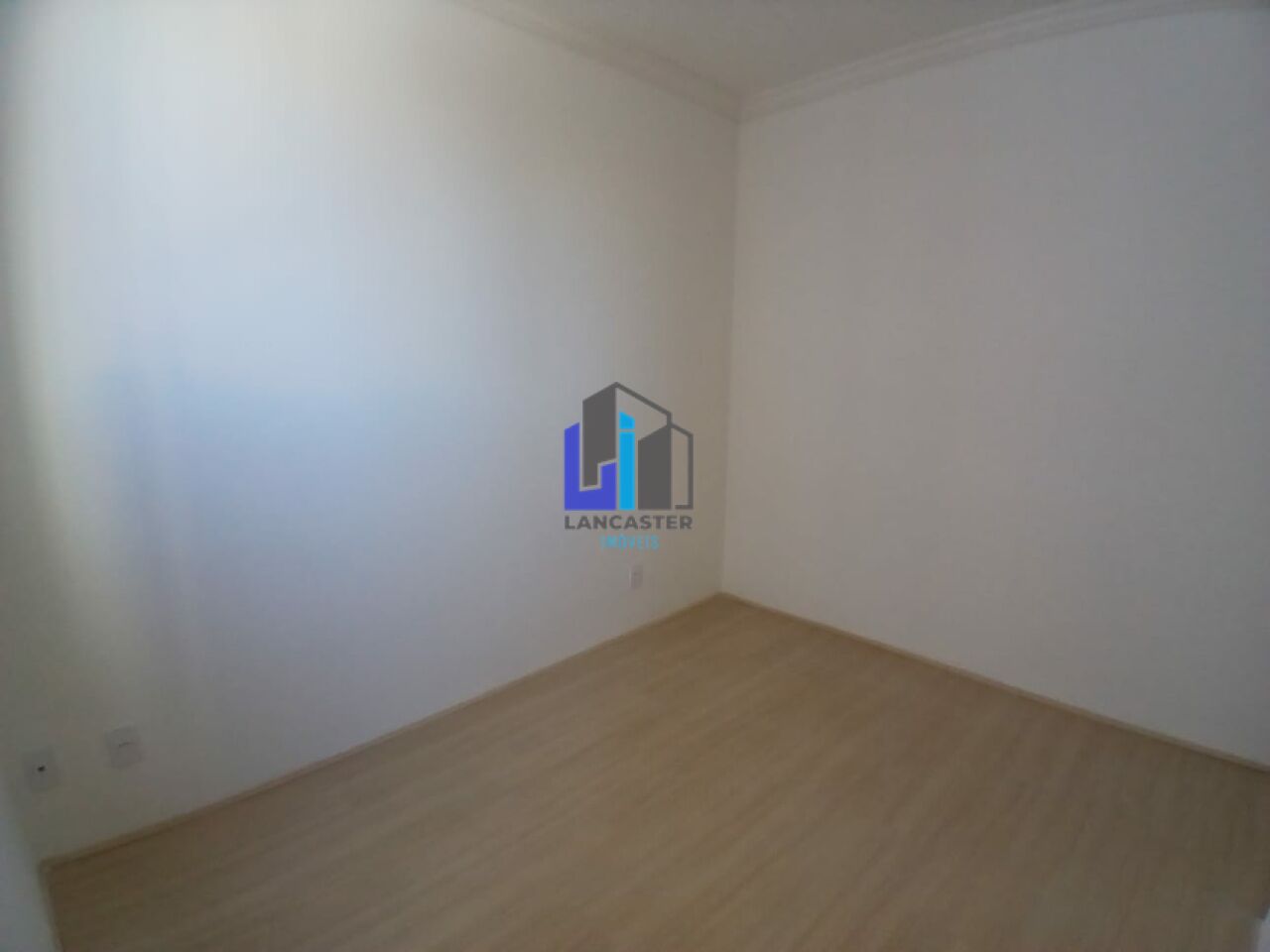 Foto 13 - LA1155