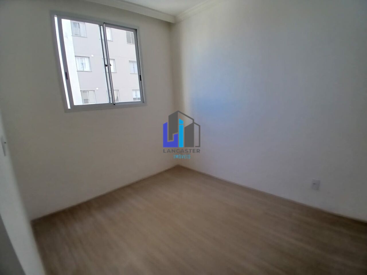Foto 14 - LA1155